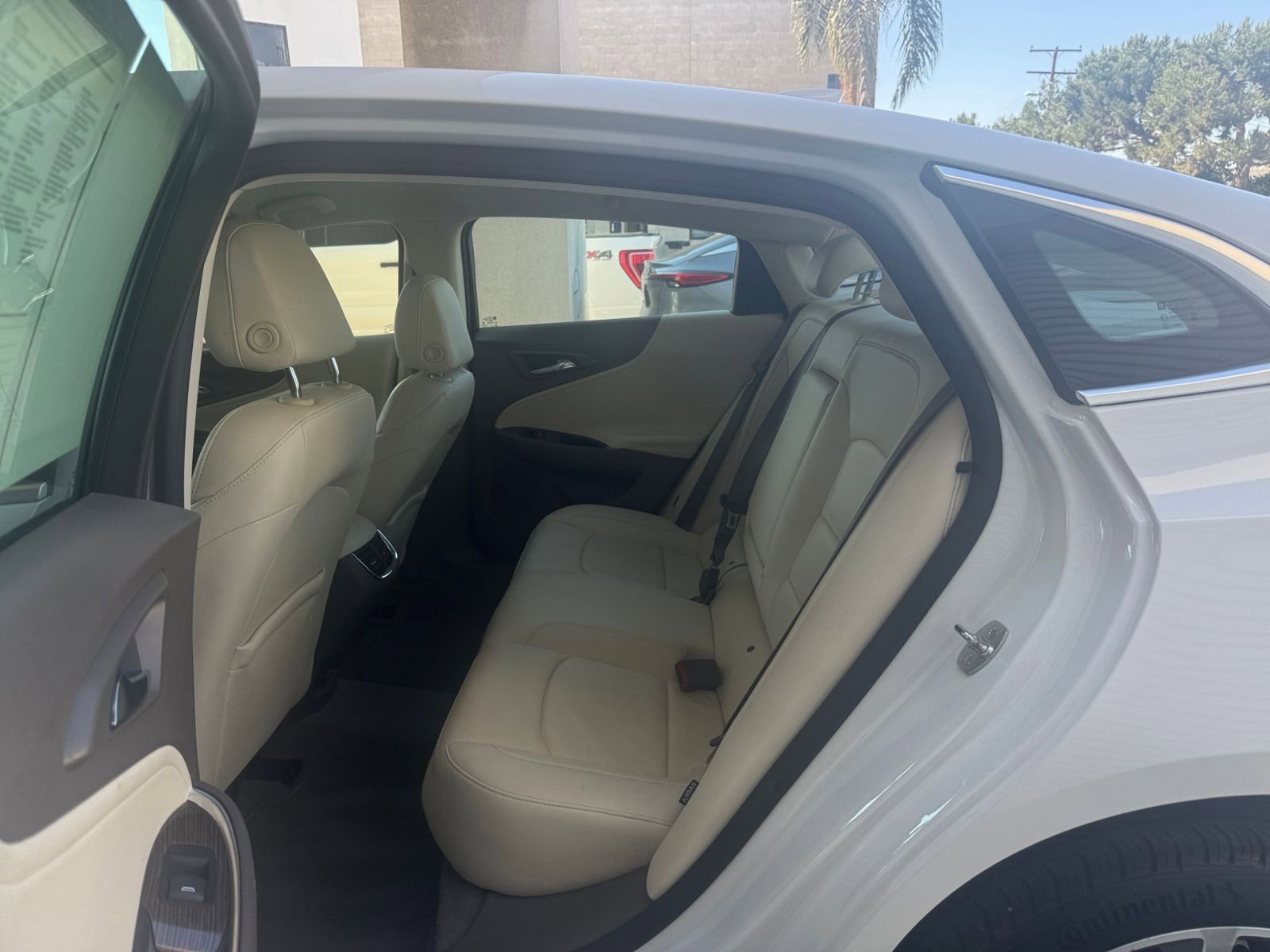 Thumbnail: 2024 Chevrolet Malibu - 25