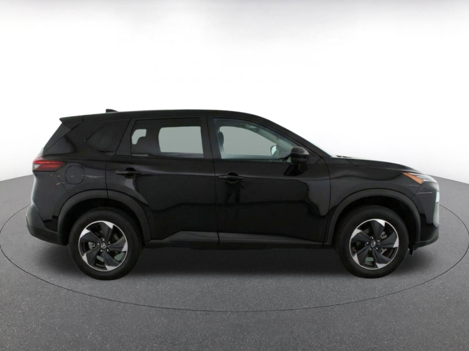 Thumbnail: 2025 Nissan Rogue - 10