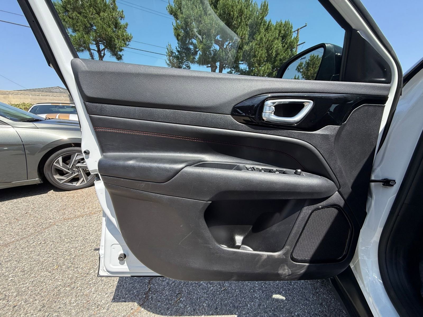 Thumbnail: 2025 Jeep Compass - 18