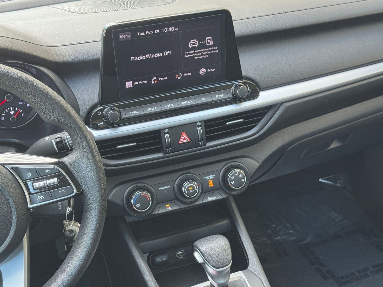 Thumbnail: 2024 Kia Forte - 20