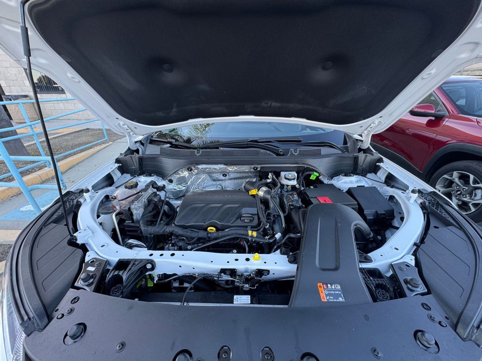 Thumbnail: 2025 Chevrolet Trax - 32