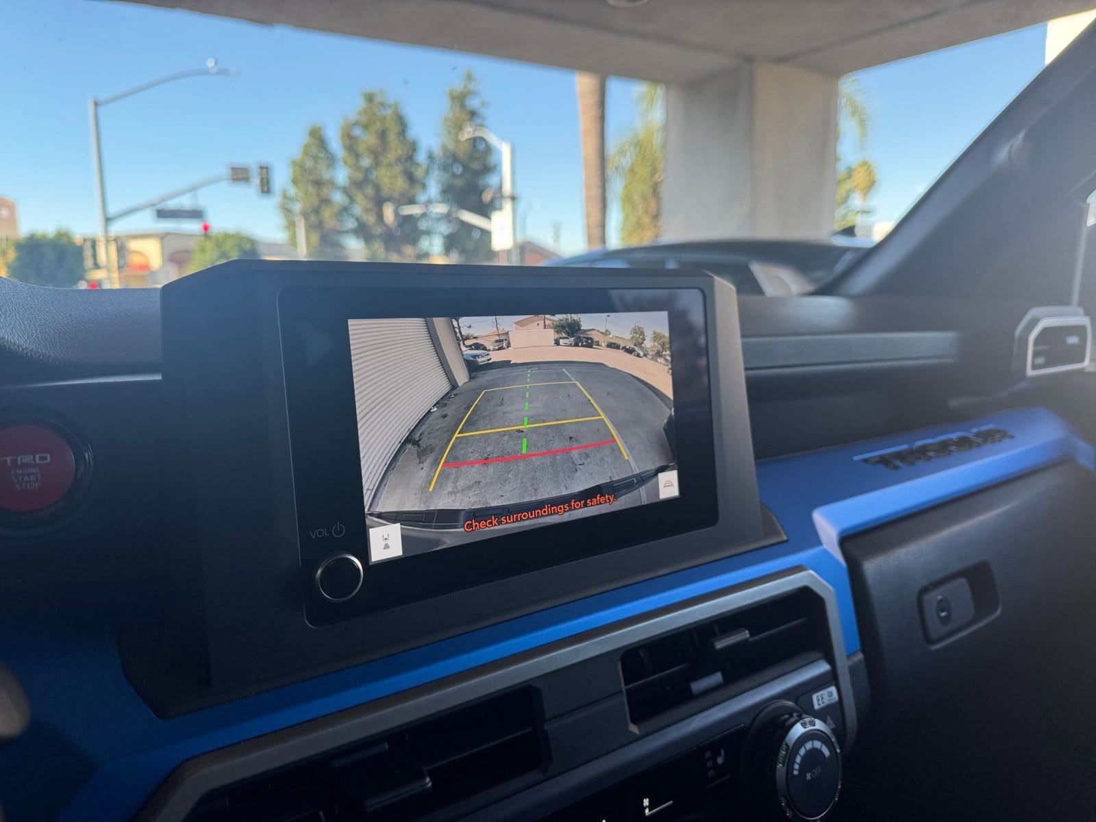 Thumbnail: 2025 Toyota Tacoma - 17