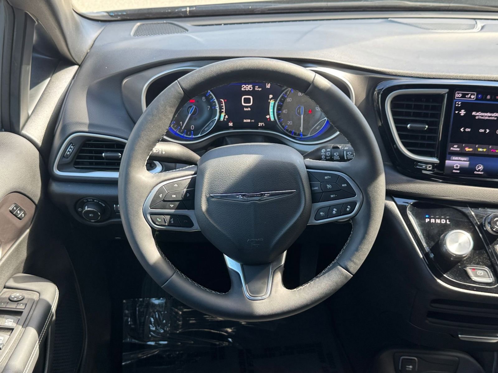 Thumbnail: 2025 Chrysler Pacifica - 29