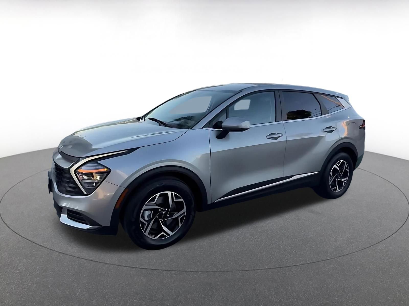 Thumbnail: 2025 Kia Sportage - 8