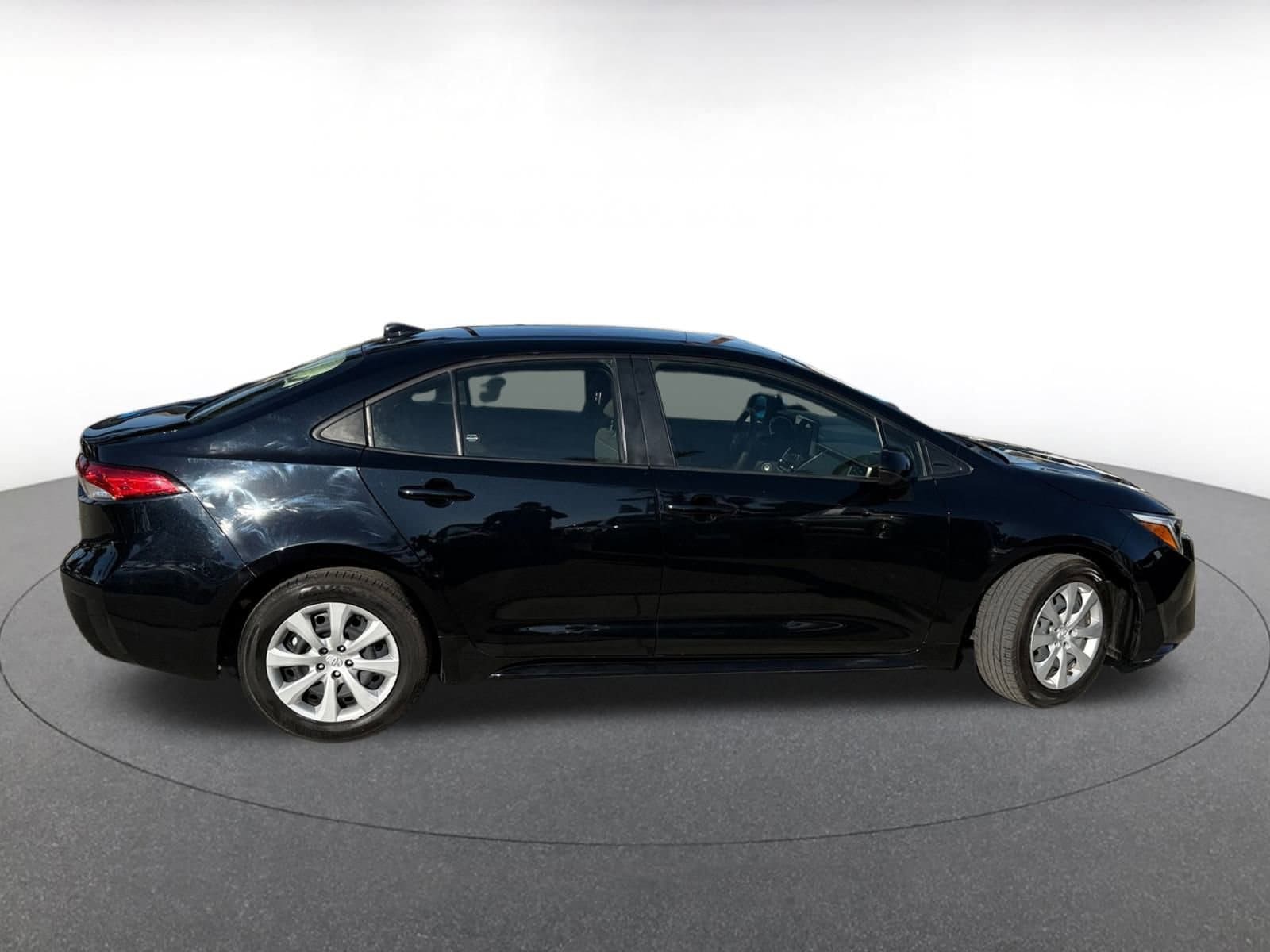 Thumbnail: 2025 Toyota Corolla - 14