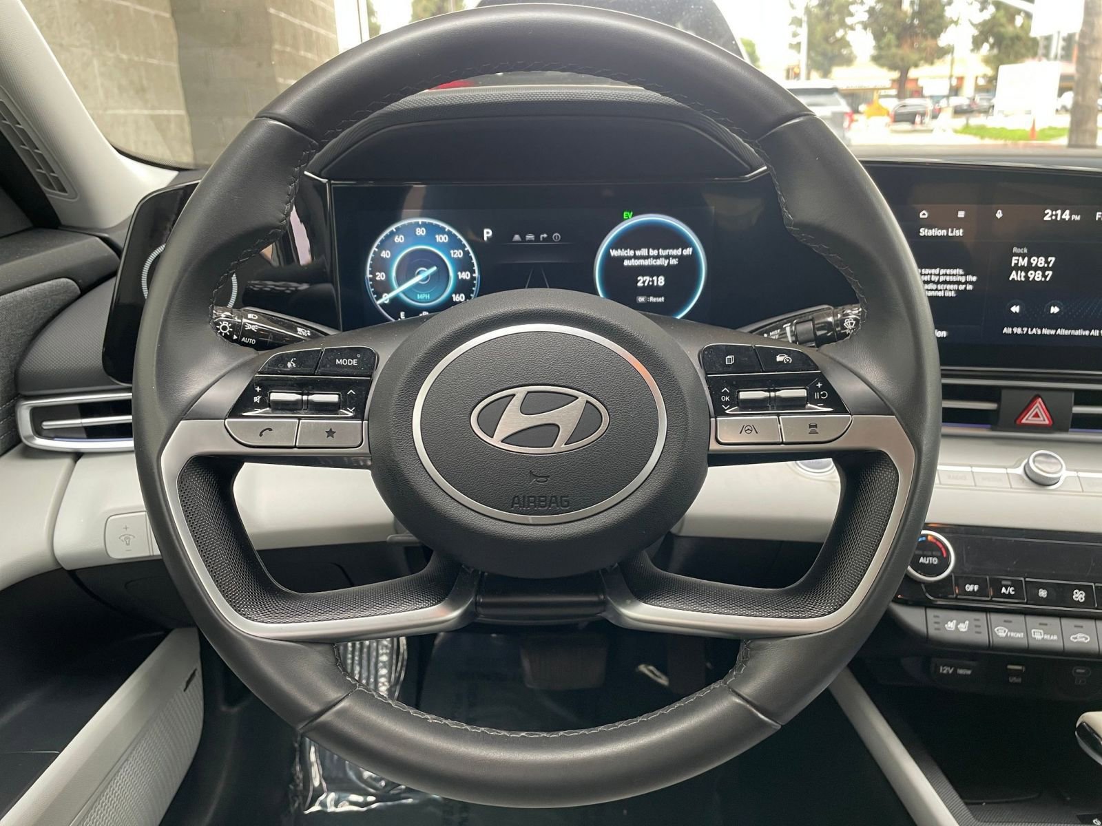 Thumbnail: 2025 Hyundai Elantra - 28