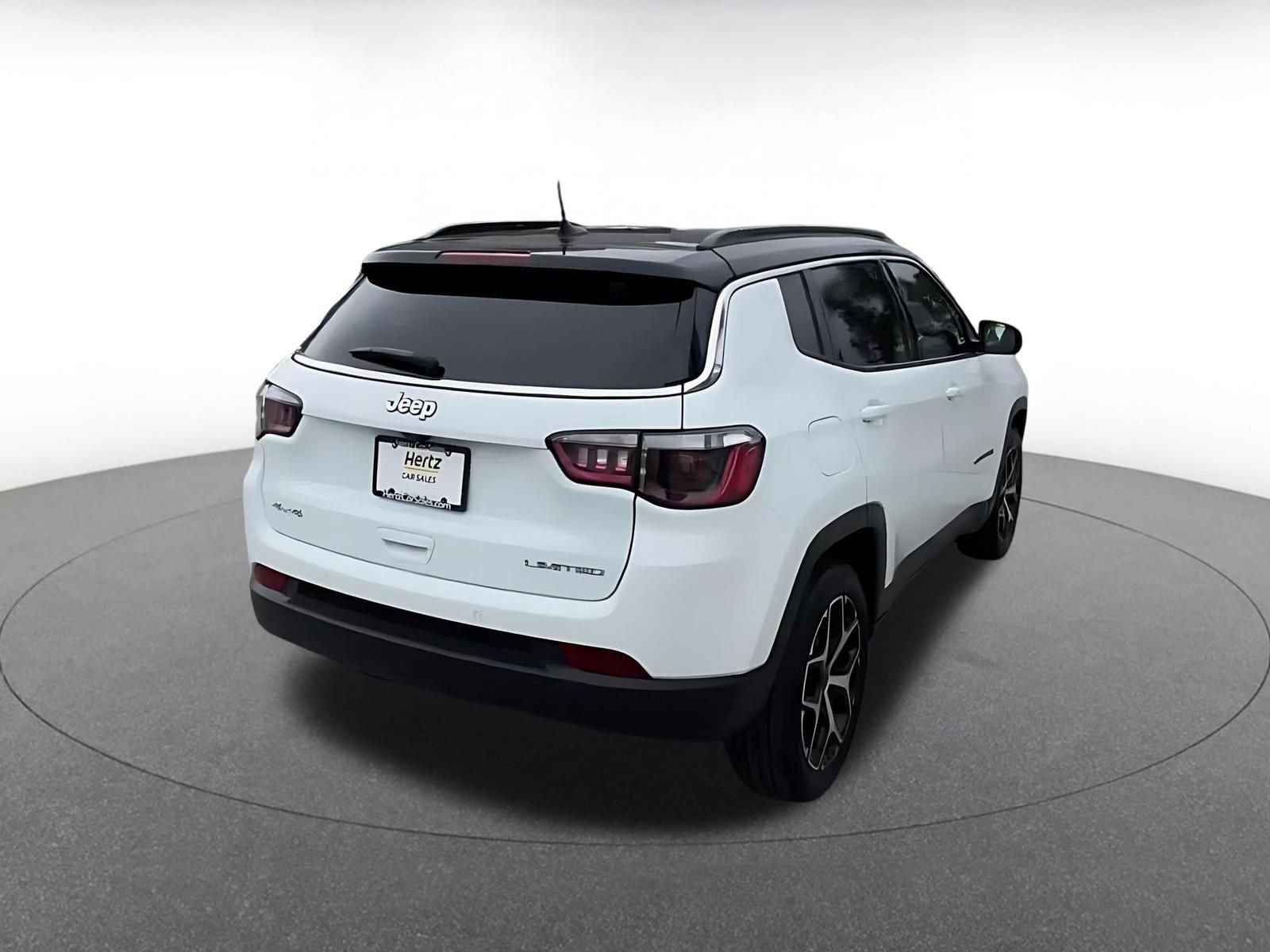 Thumbnail: 2025 Jeep Compass - 15