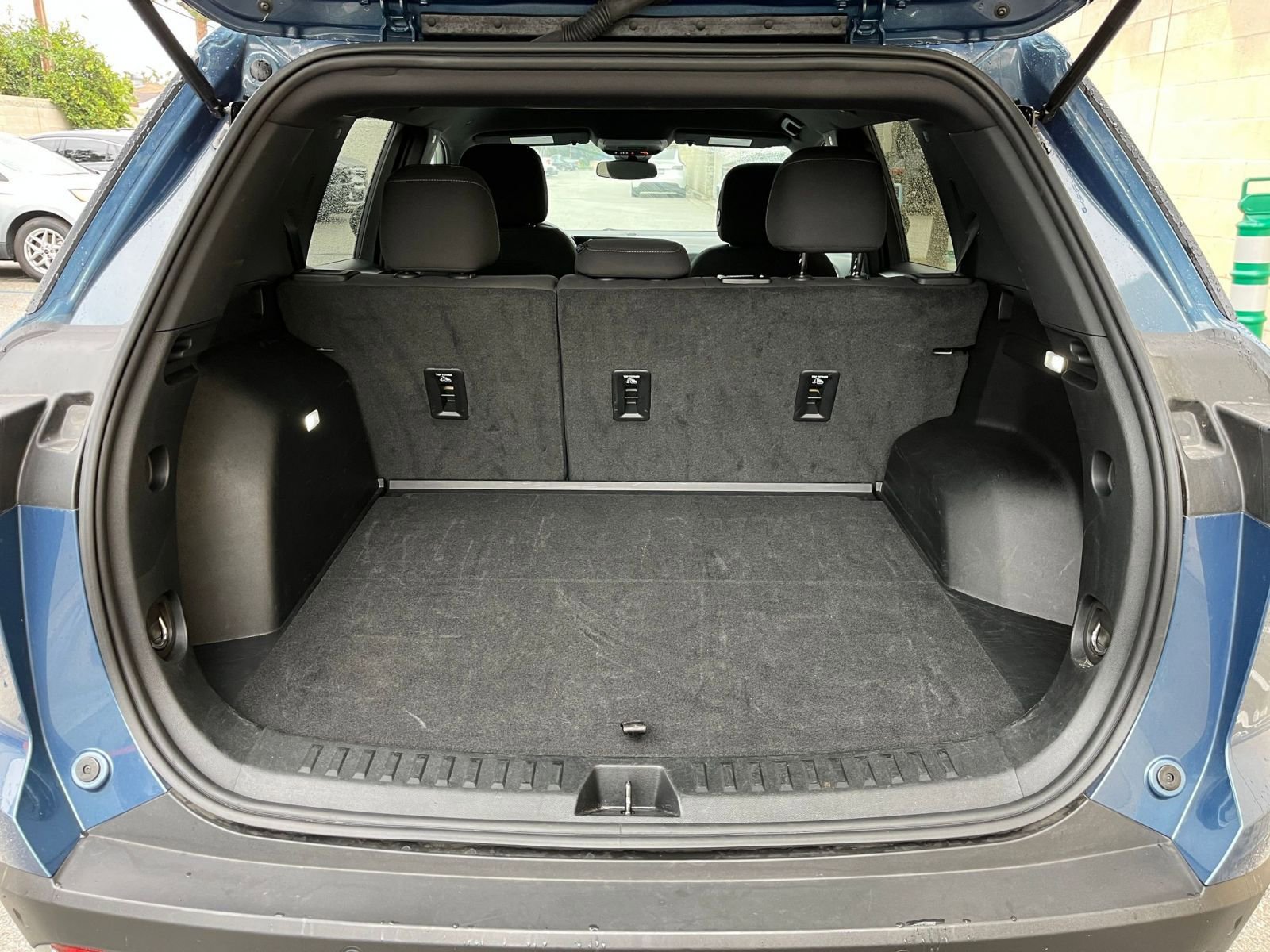 Thumbnail: 2025 Chevrolet Equinox - 31