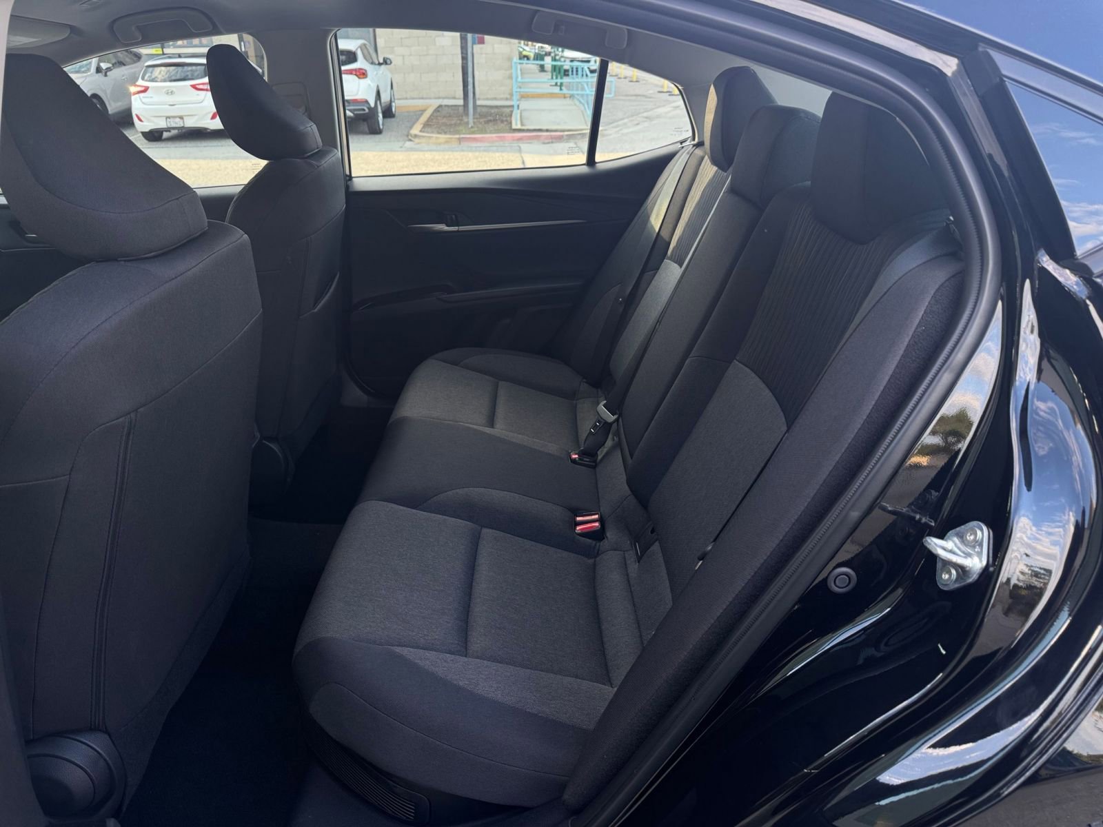 Thumbnail: 2025 Toyota Camry - 24