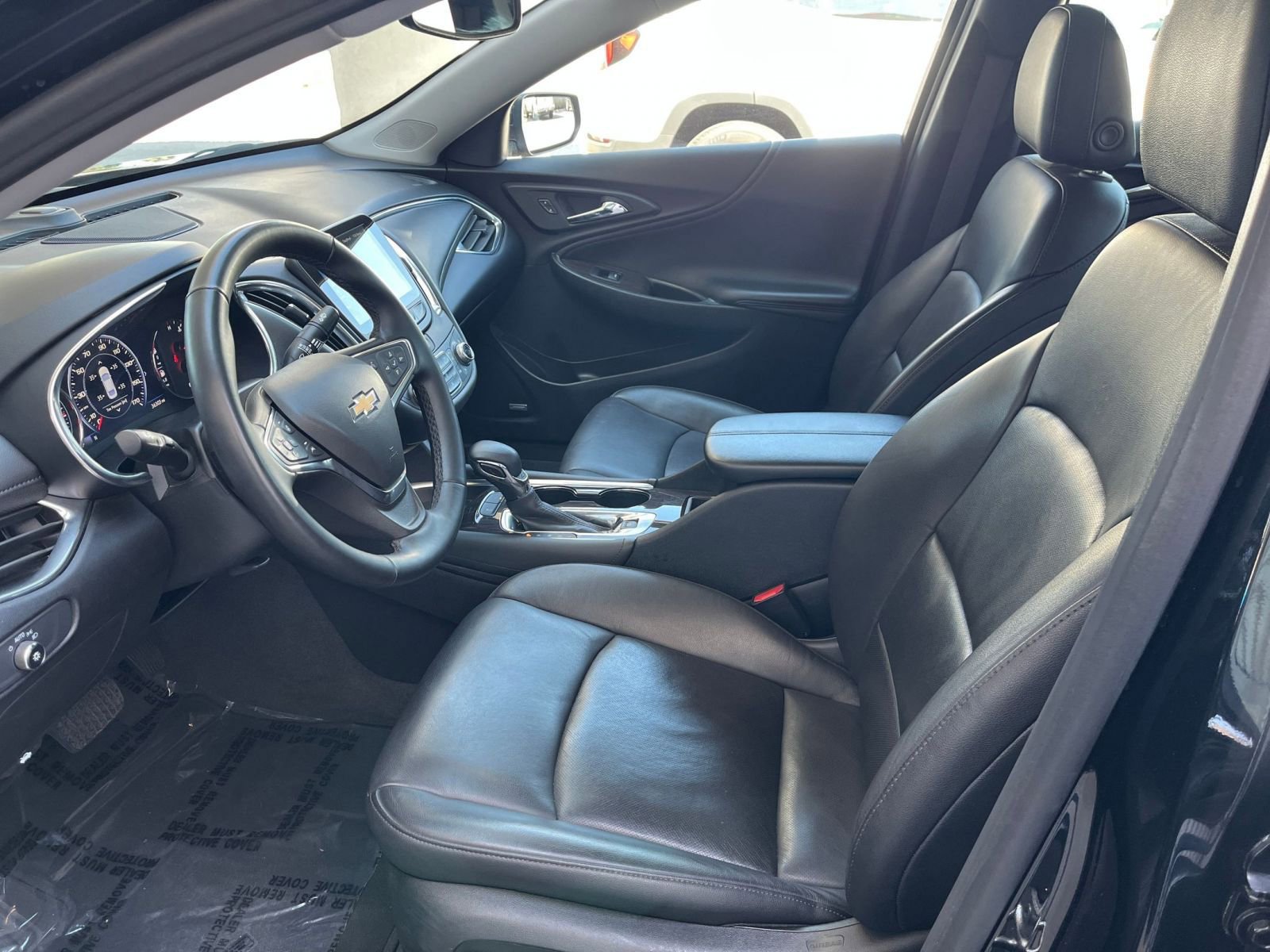 Thumbnail: 2024 Chevrolet Malibu - 27