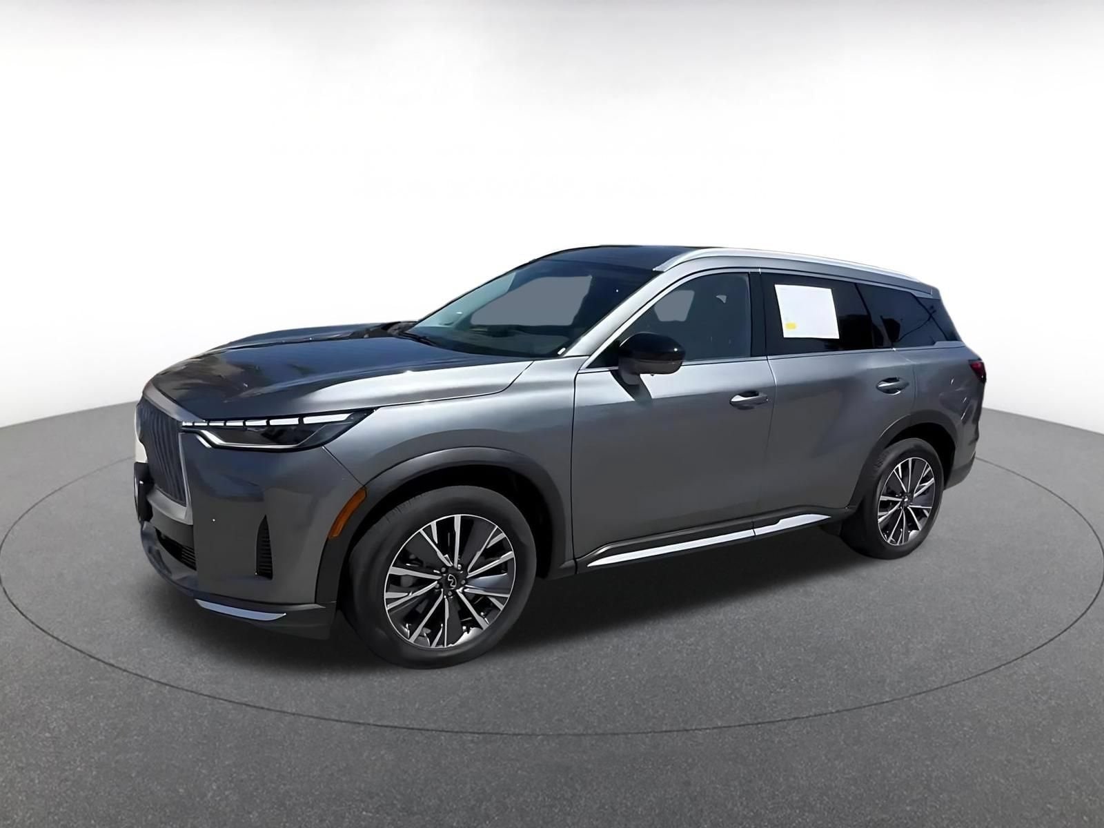 Thumbnail: 2026 INFINITI QX60 - 8
