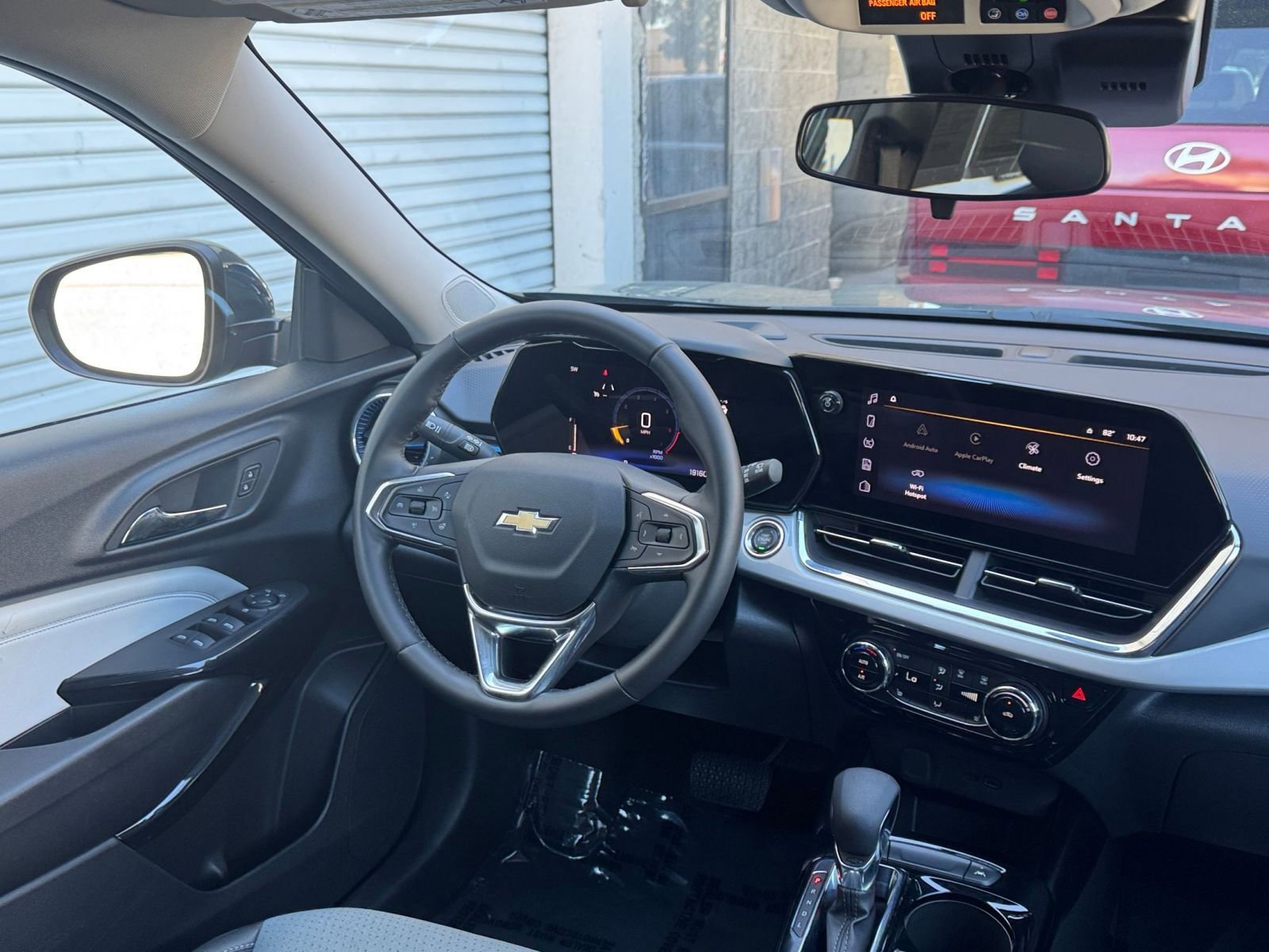 Thumbnail: 2025 Chevrolet Trax - 34