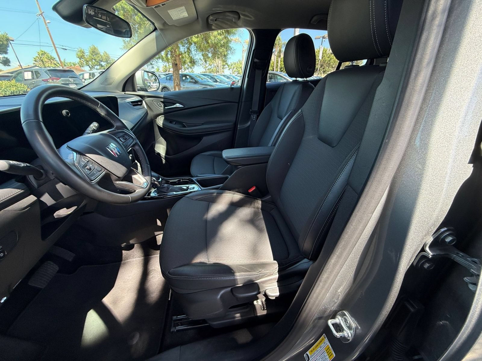 Thumbnail: 2025 Buick Encore GX - 24