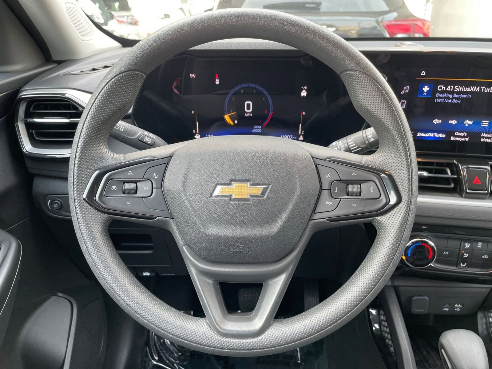 Thumbnail: 2025 Chevrolet TrailBlazer - 28