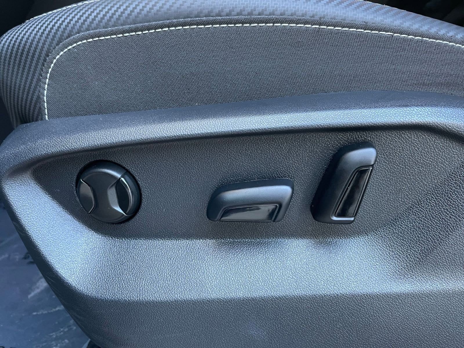 Thumbnail: 2025 Volkswagen Atlas - 23