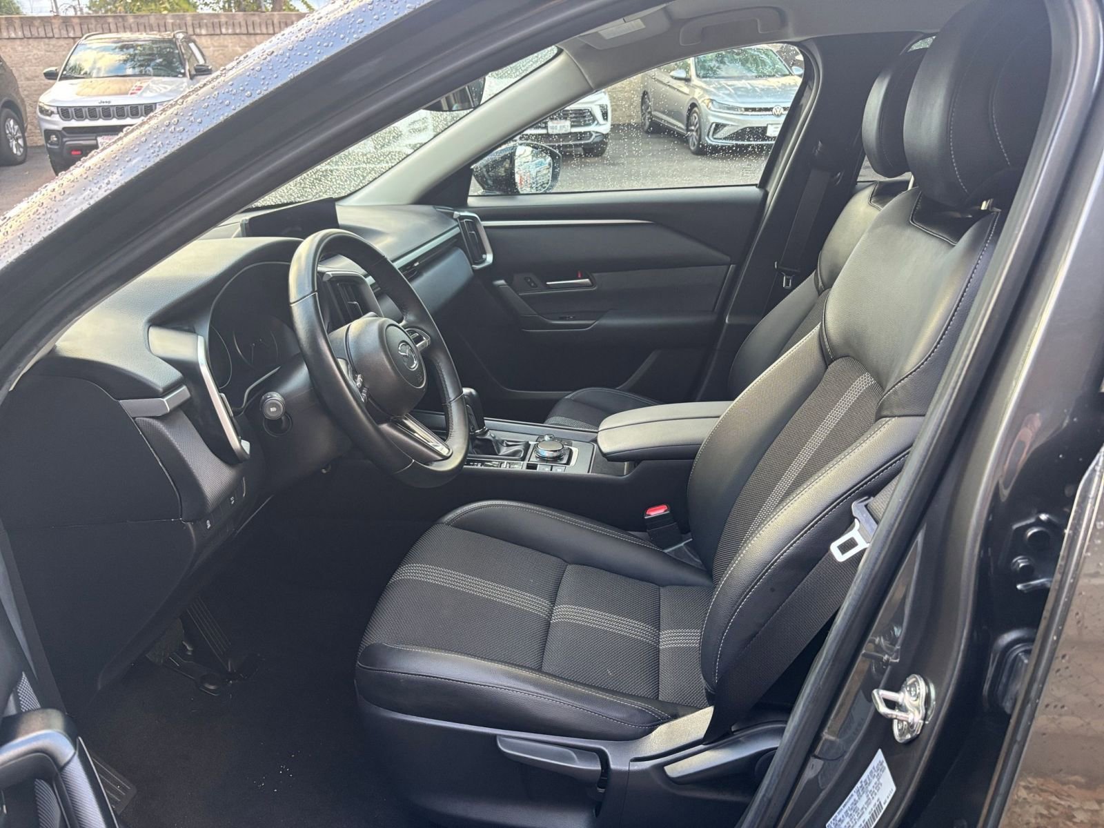 Thumbnail: 2025 Mazda CX-50 - 27