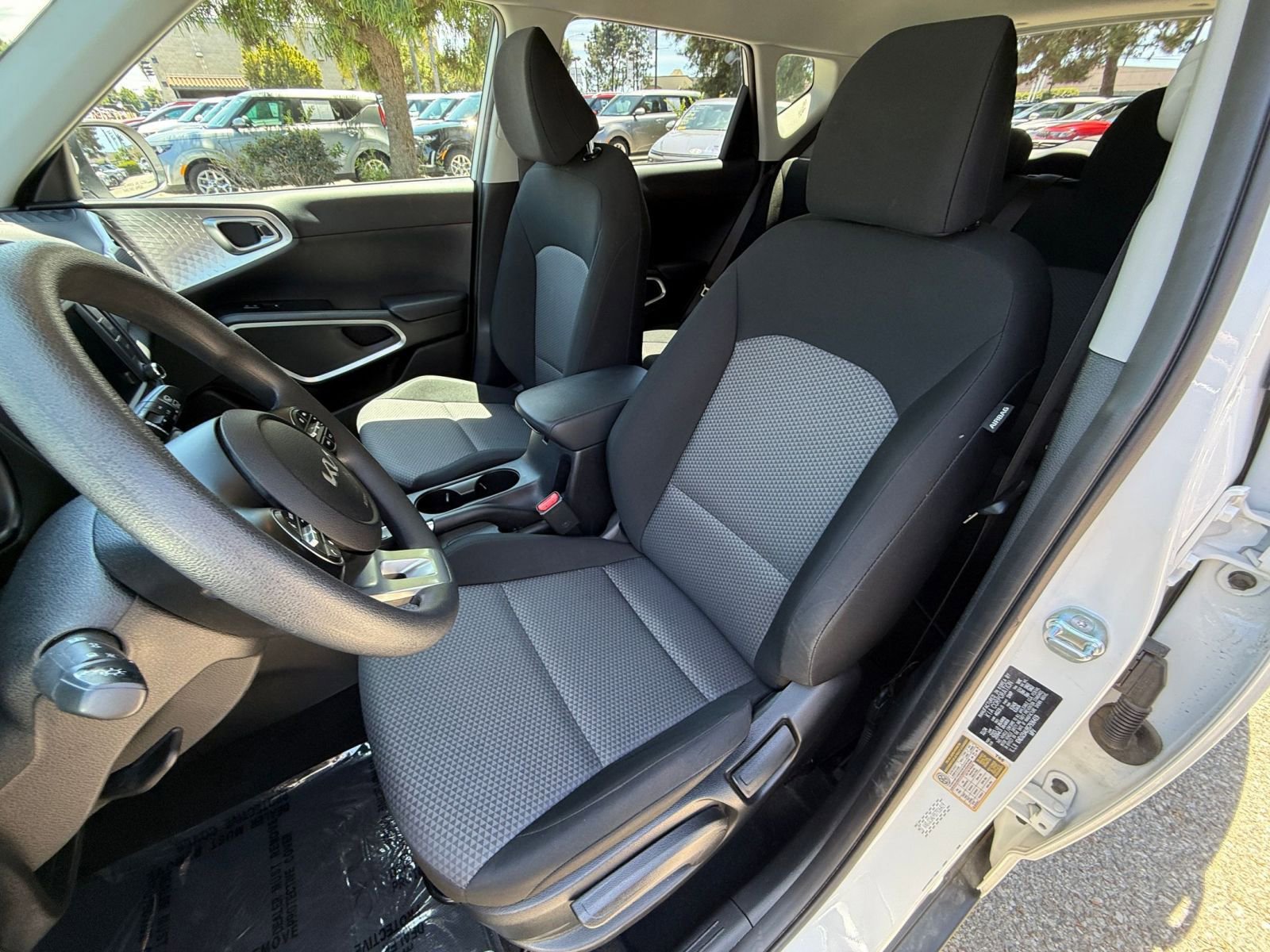 Thumbnail: 2025 Kia Soul - 32