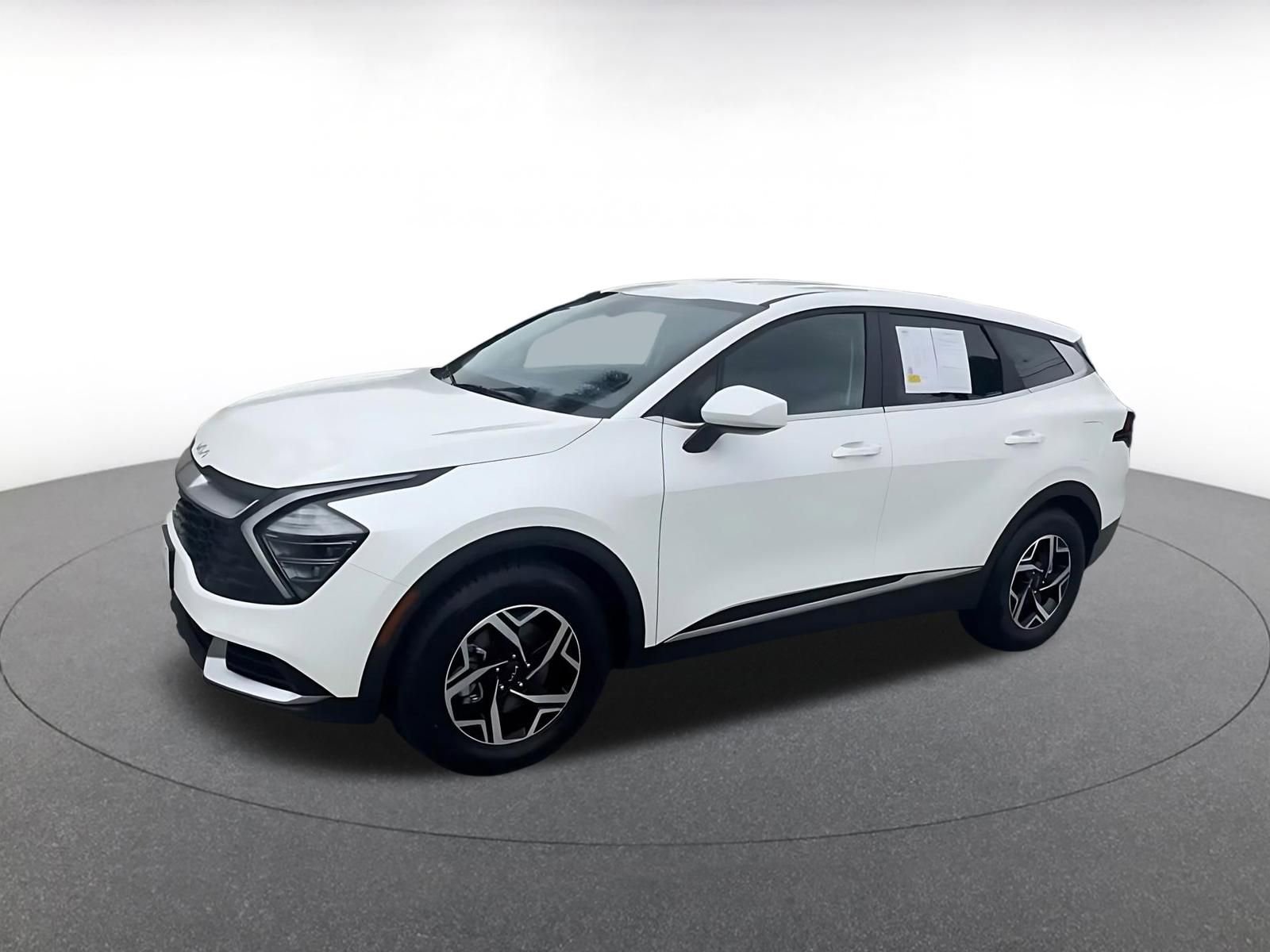 Thumbnail: 2025 Kia Sportage - 8