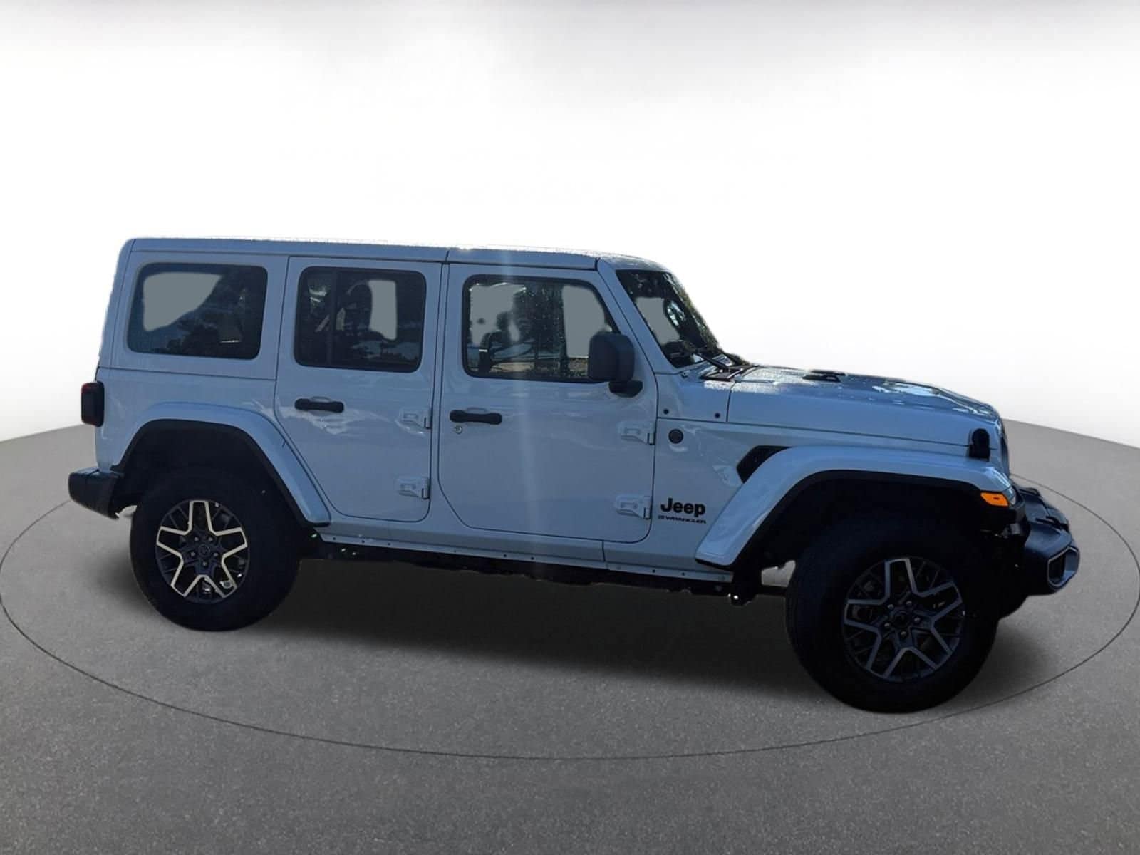 Thumbnail: 2025 Jeep Wrangler - 14