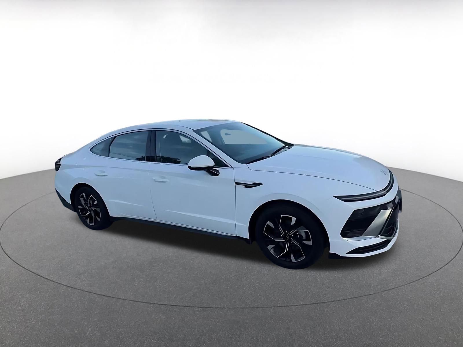 Thumbnail: 2025 Hyundai Sonata - 2