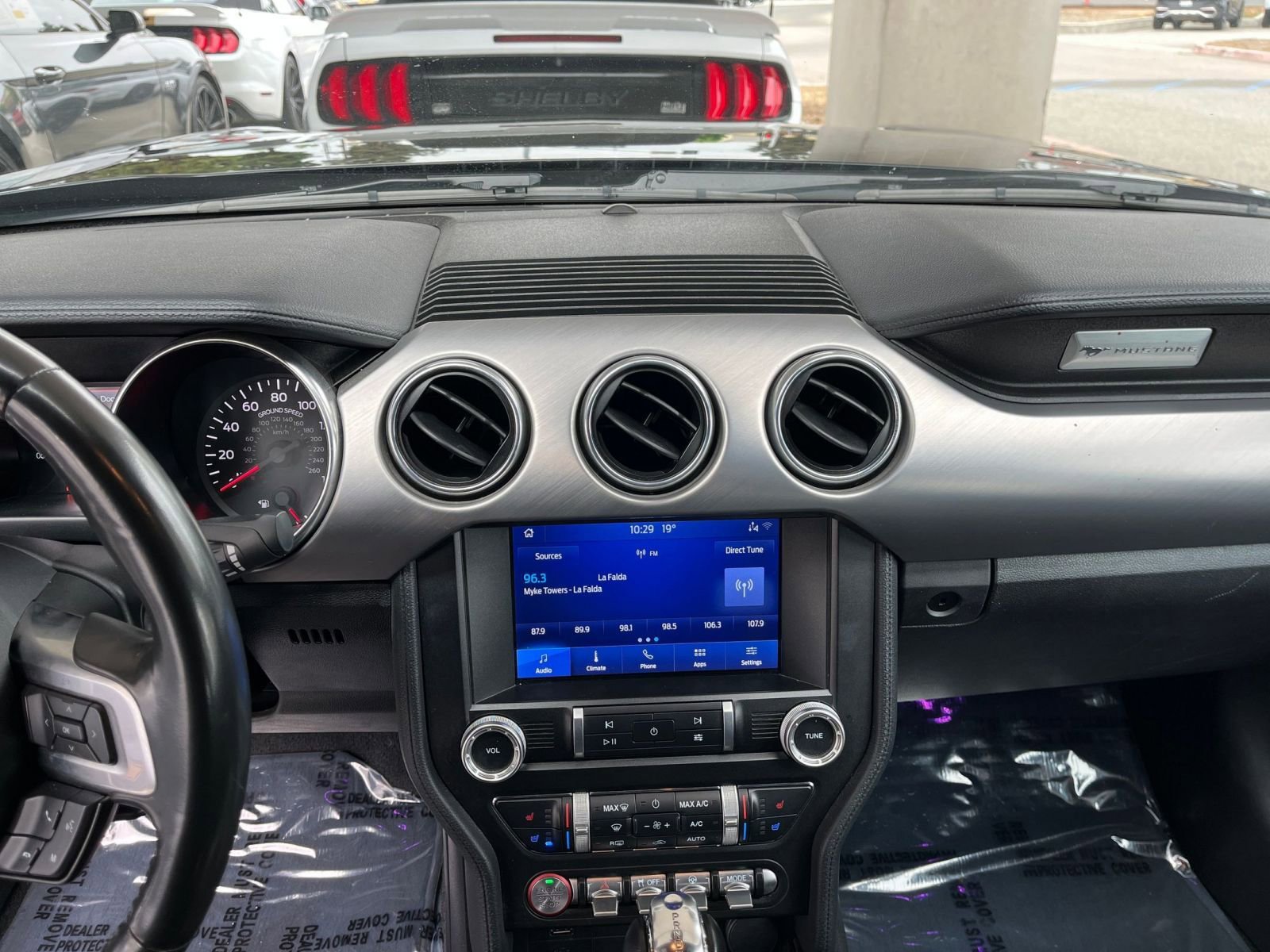 2023 Ford Mustang  18