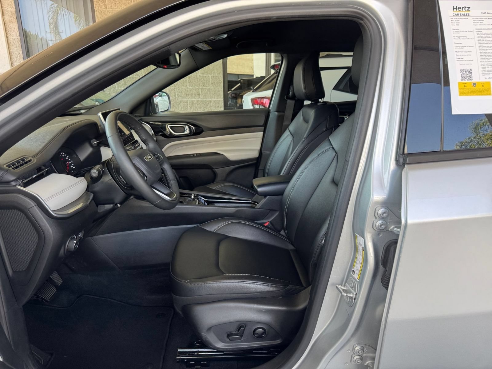 Thumbnail: 2025 Jeep Compass - 23