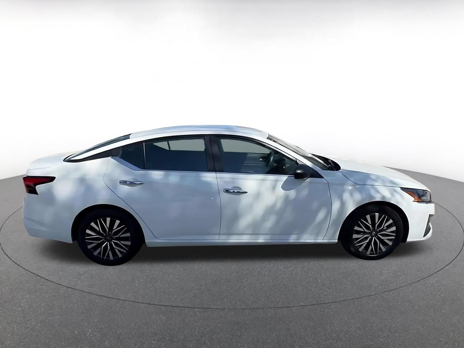 Thumbnail: 2025 Nissan Altima - 16