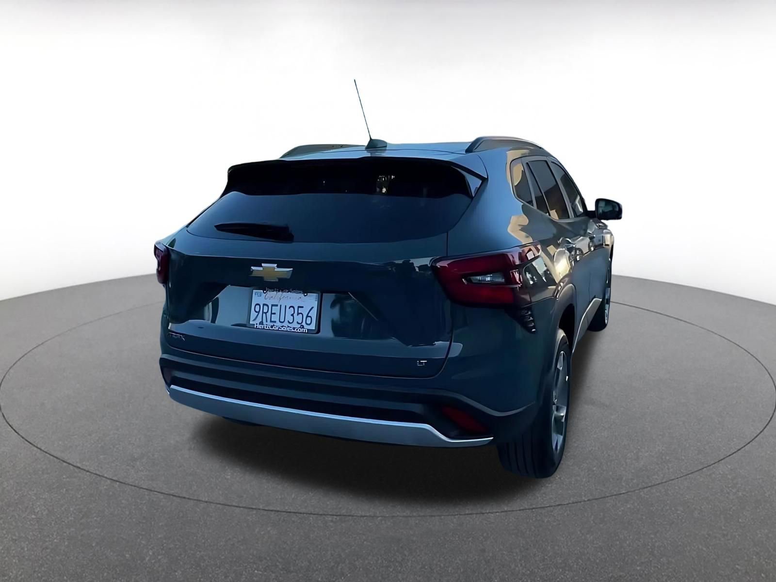 Thumbnail: 2025 Chevrolet Trax - 14