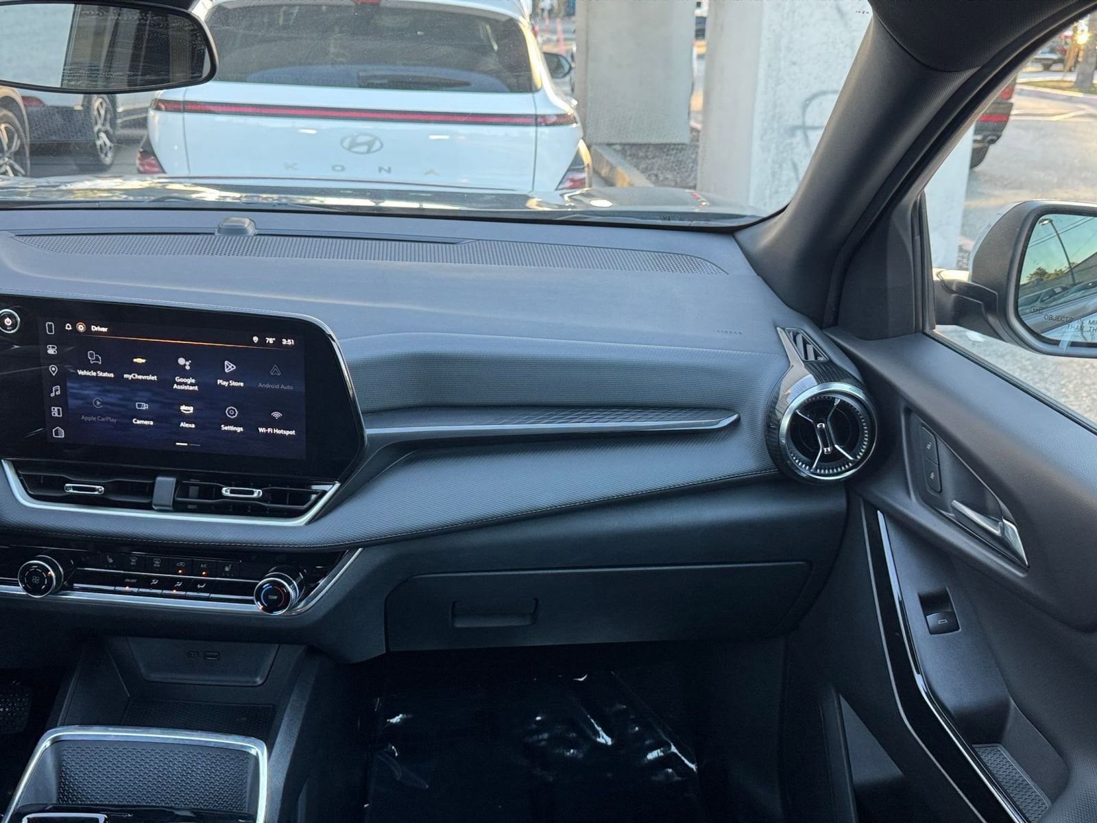 Thumbnail: 2025 Chevrolet Equinox - 34