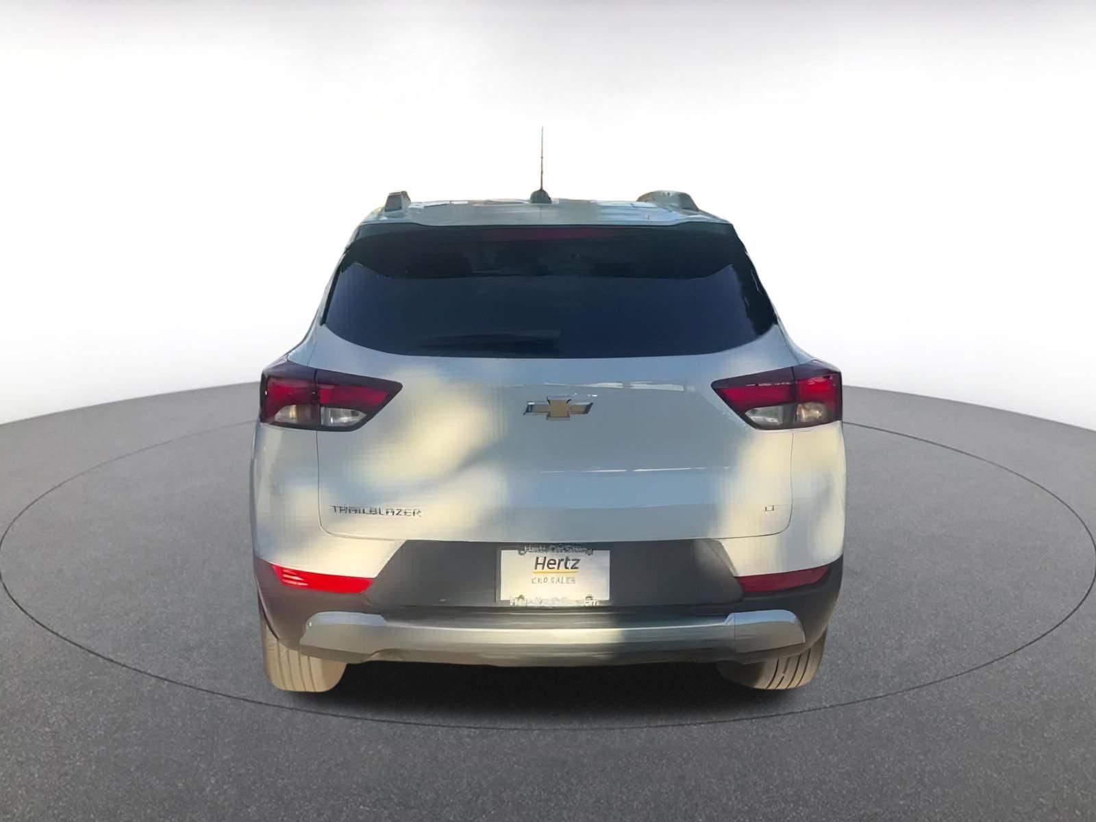 Thumbnail: 2025 Chevrolet TrailBlazer - 11