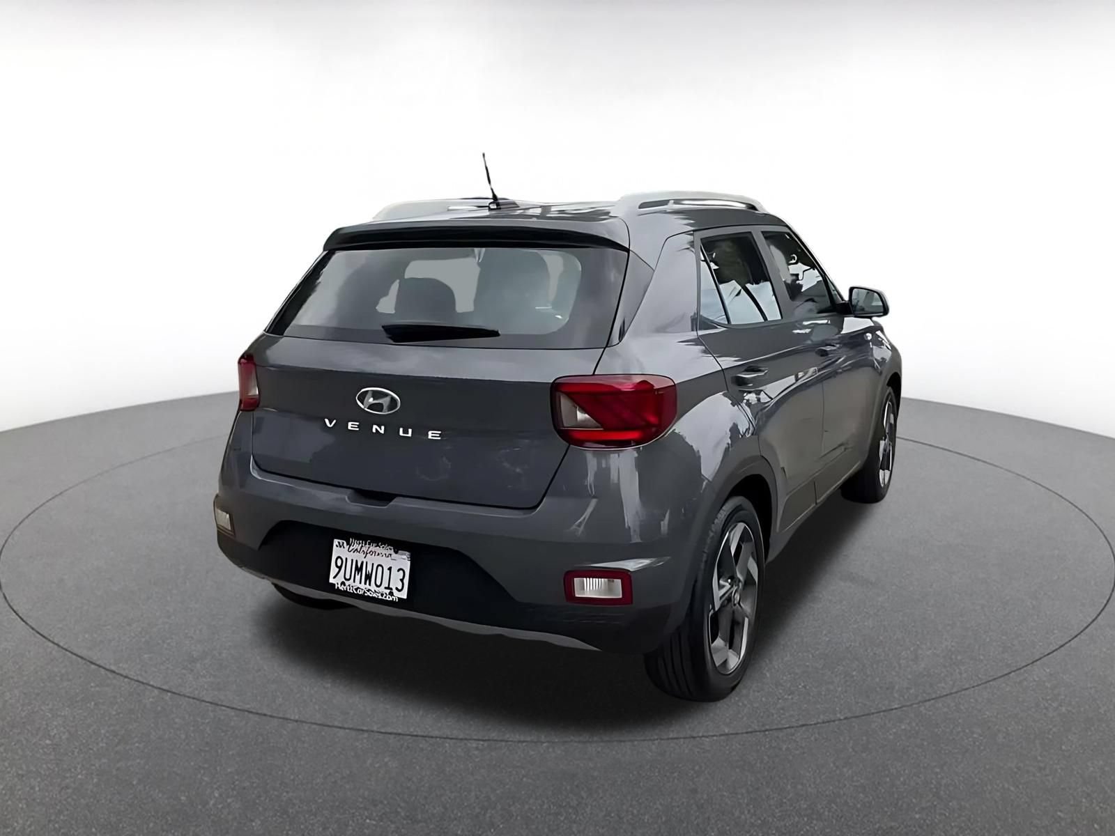Thumbnail: 2025 Hyundai Venue - 14