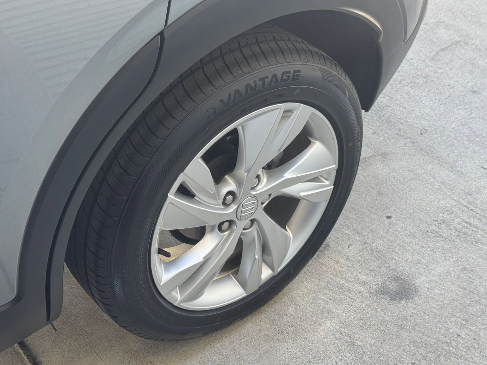 Thumbnail: 2025 Buick Encore GX - 30