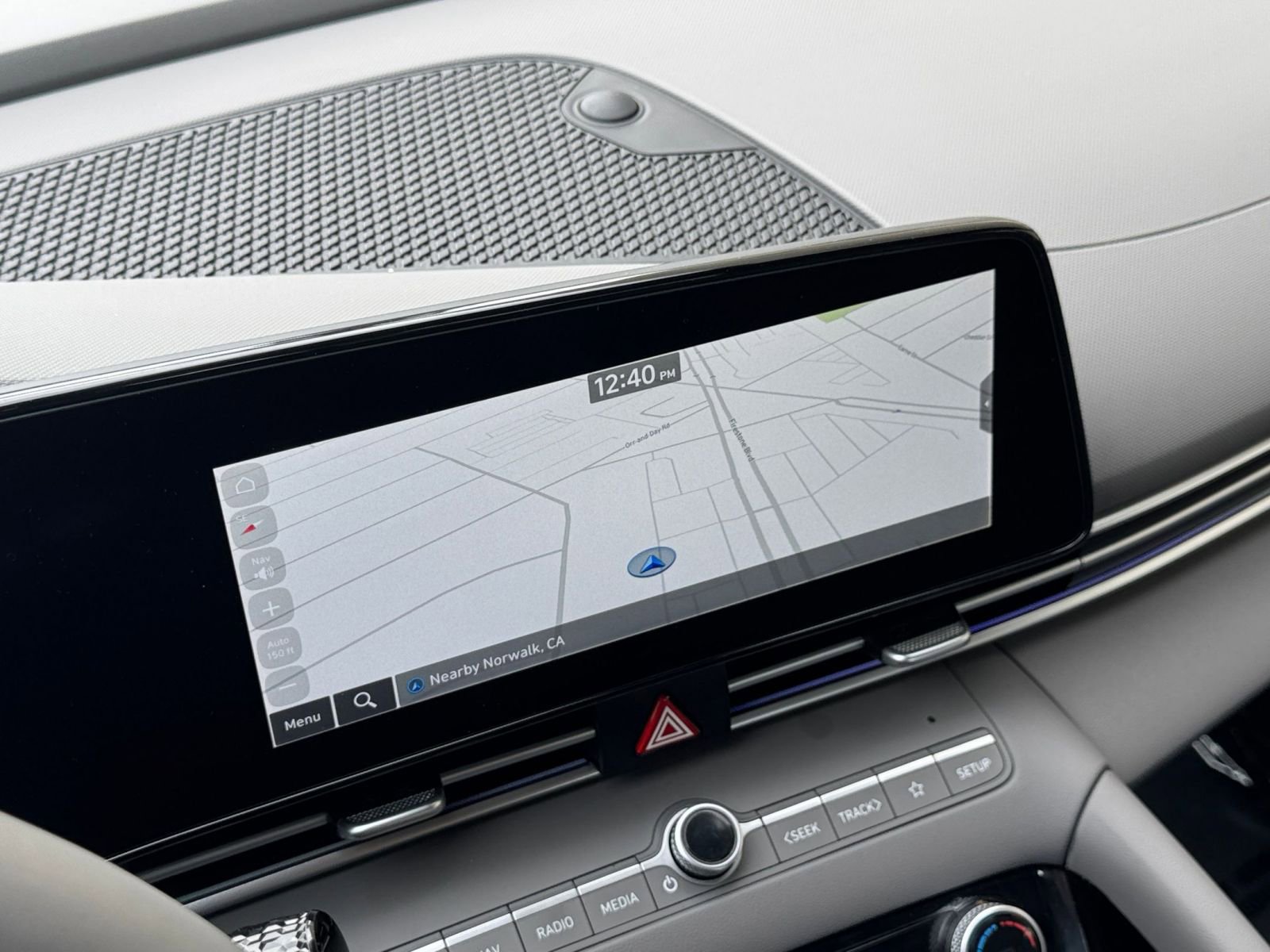 Thumbnail: 2025 Hyundai Elantra - 20