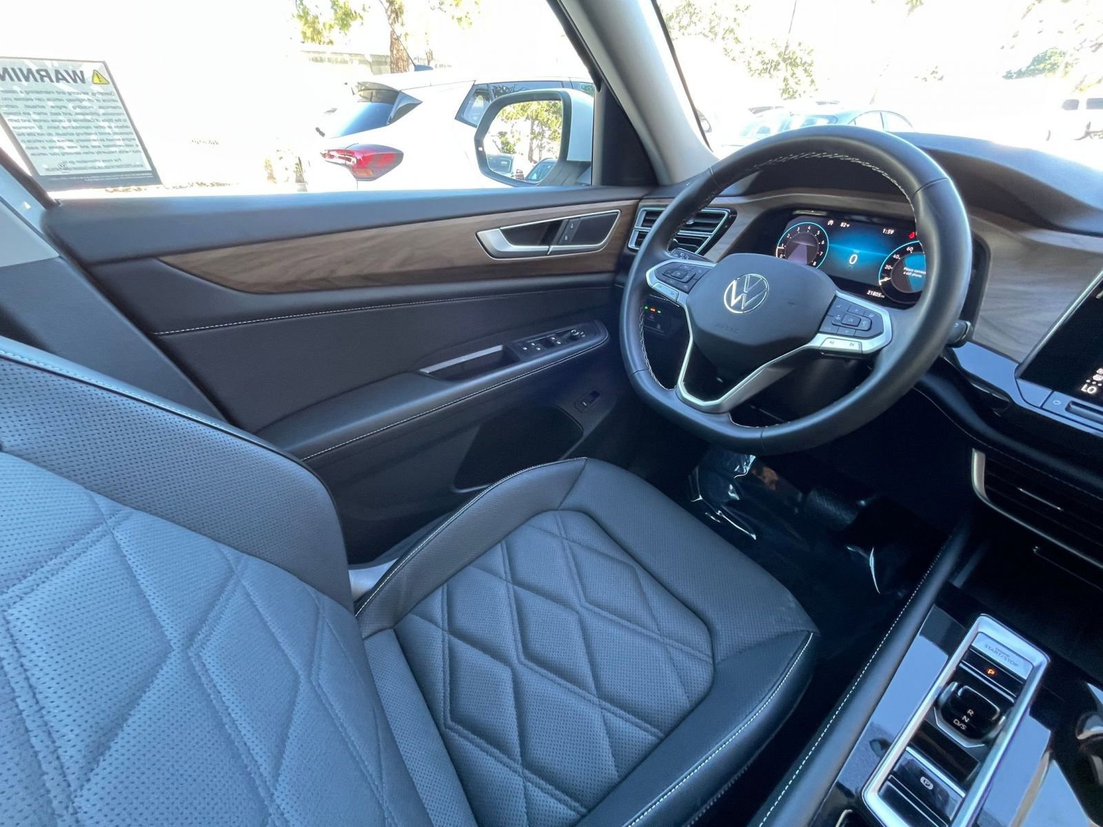 Thumbnail: 2025 Volkswagen Atlas - 35