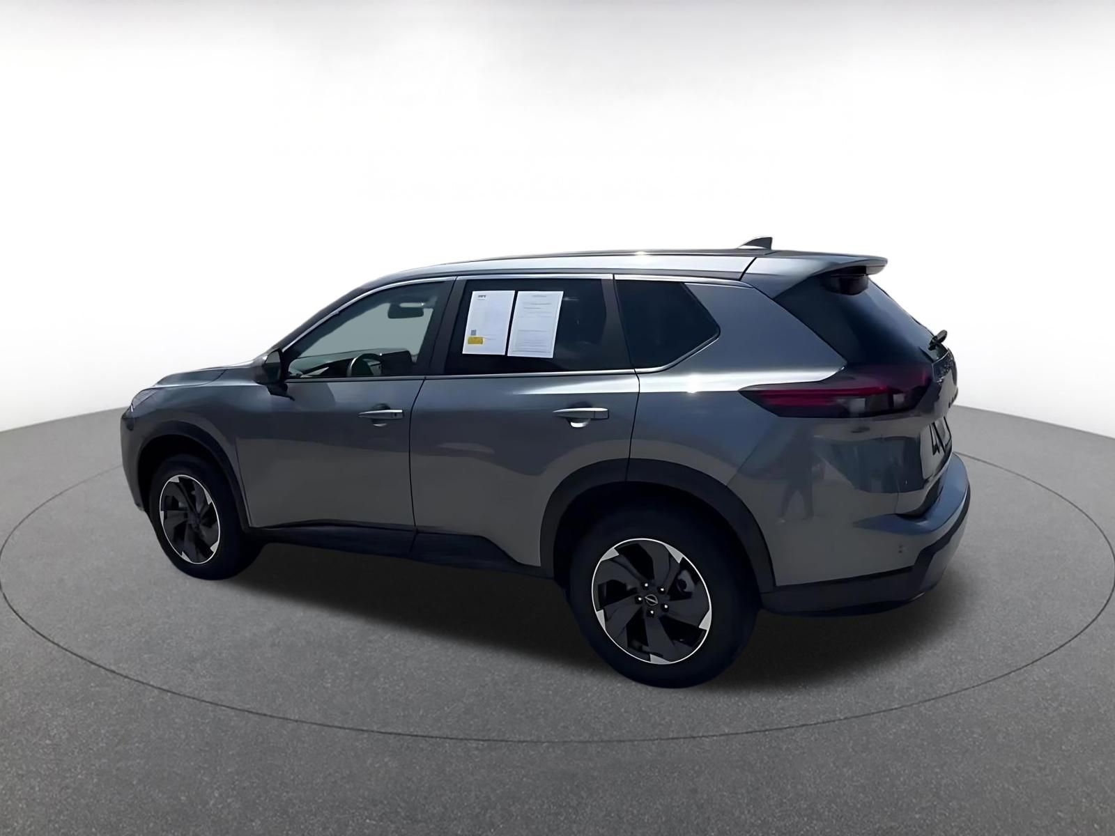 Thumbnail: 2025 Nissan Rogue - 10