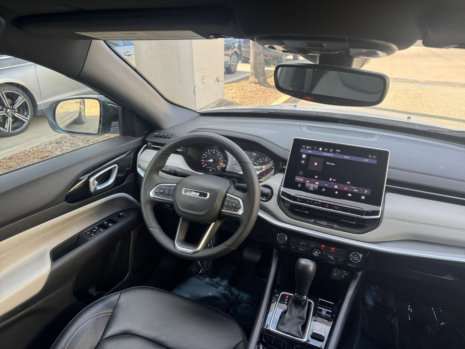 Thumbnail: 2025 Jeep Compass - 35