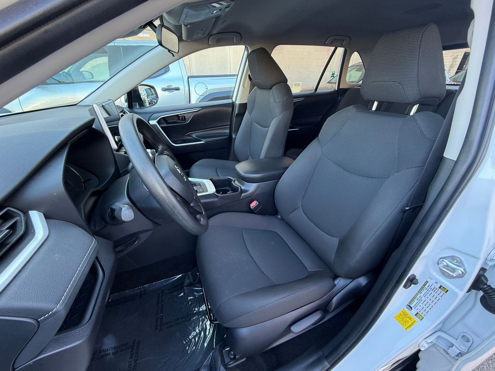 Thumbnail: 2025 Toyota RAV4 - 35