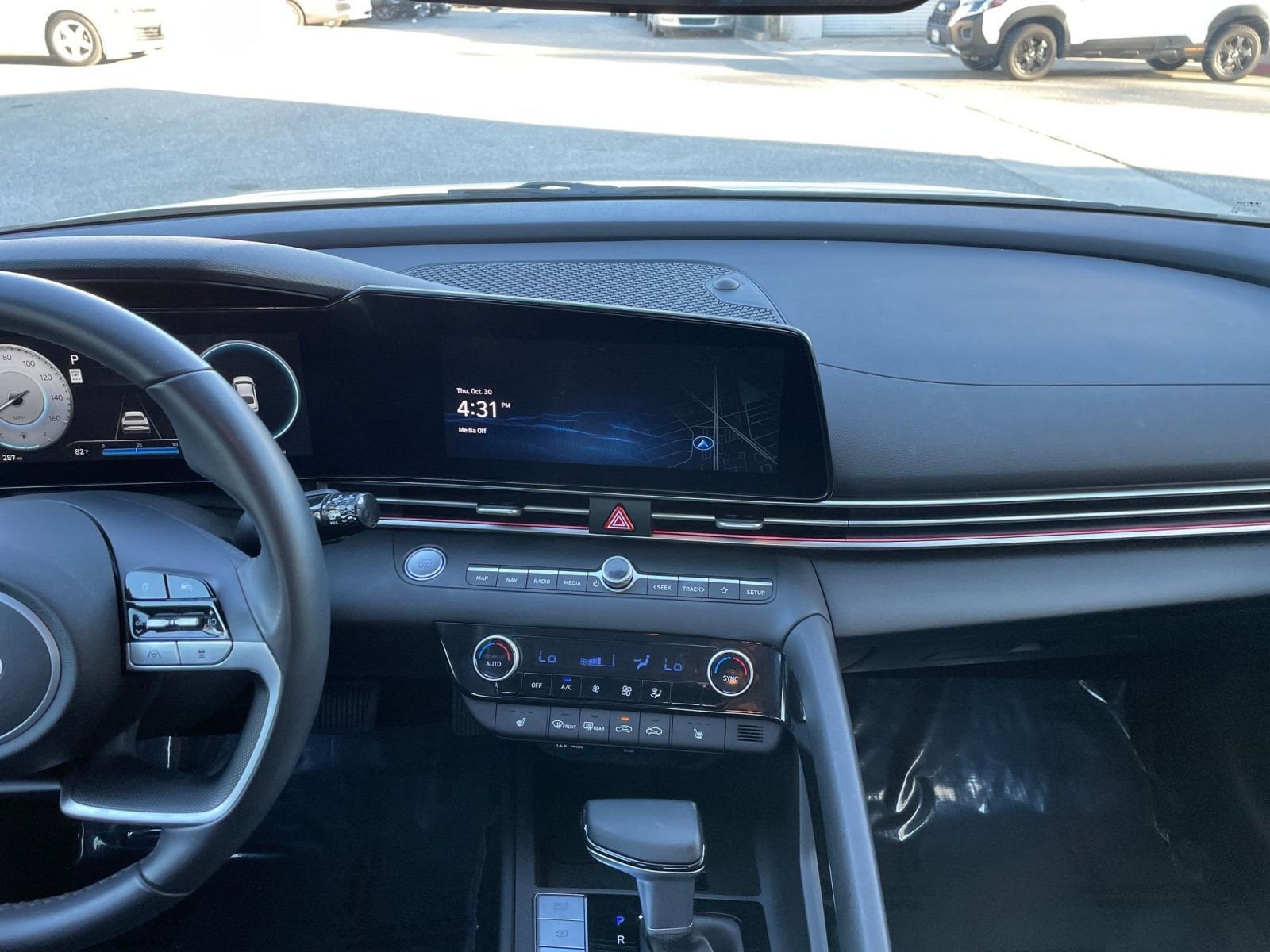 Thumbnail: 2025 Hyundai Elantra - 18