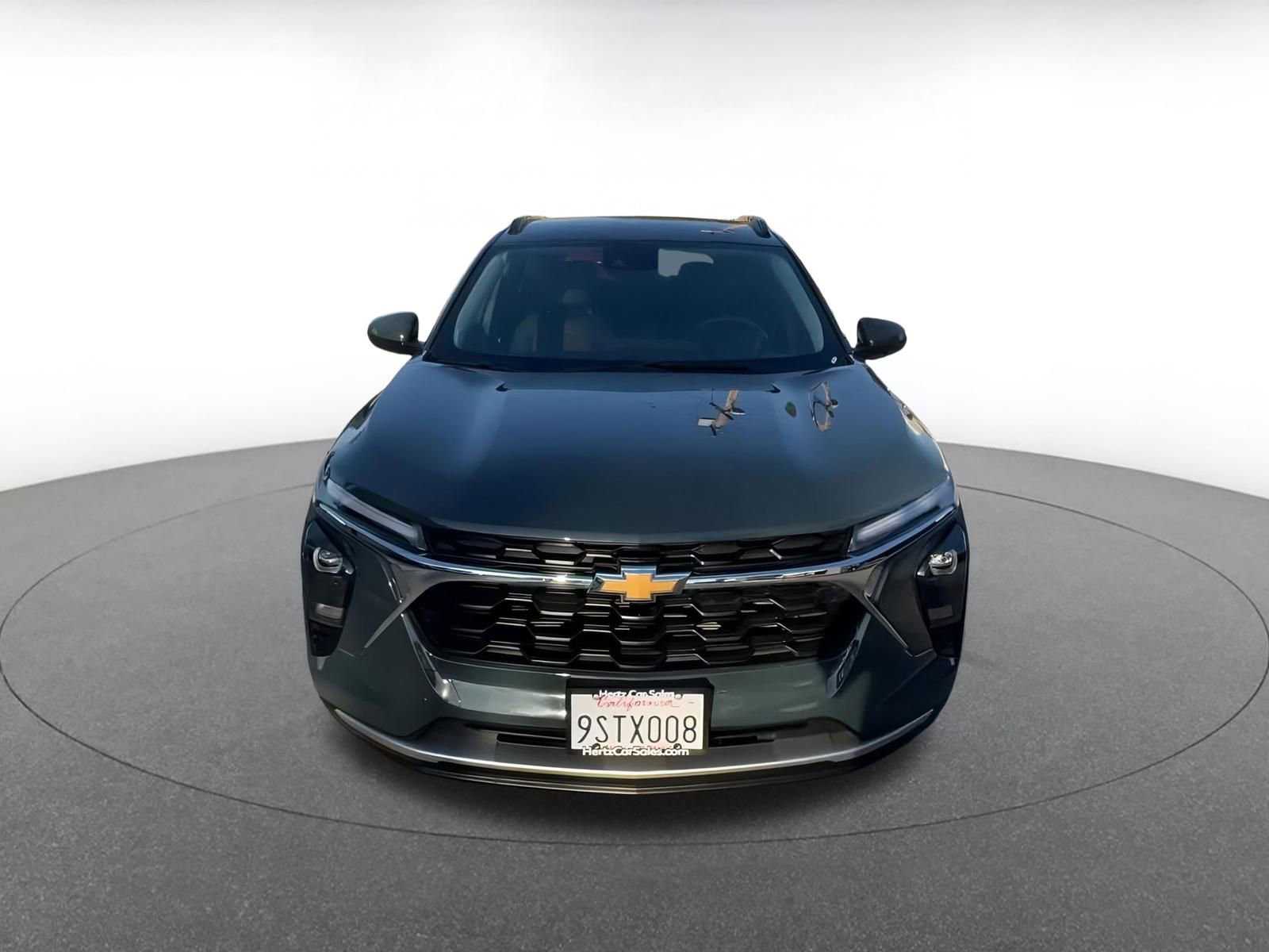 Thumbnail: 2025 Chevrolet Trax - 4