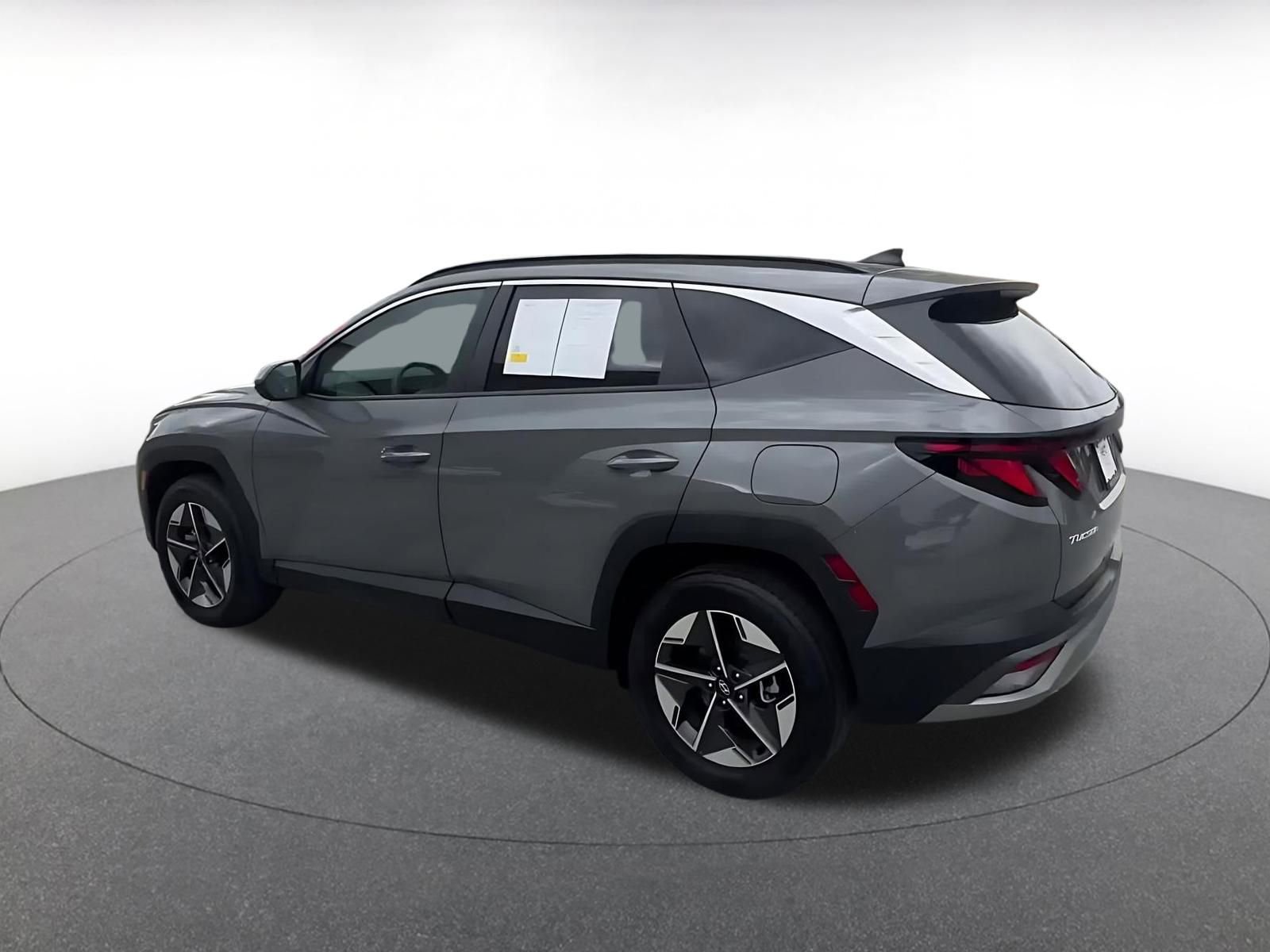 Thumbnail: 2025 Hyundai Tucson - 10