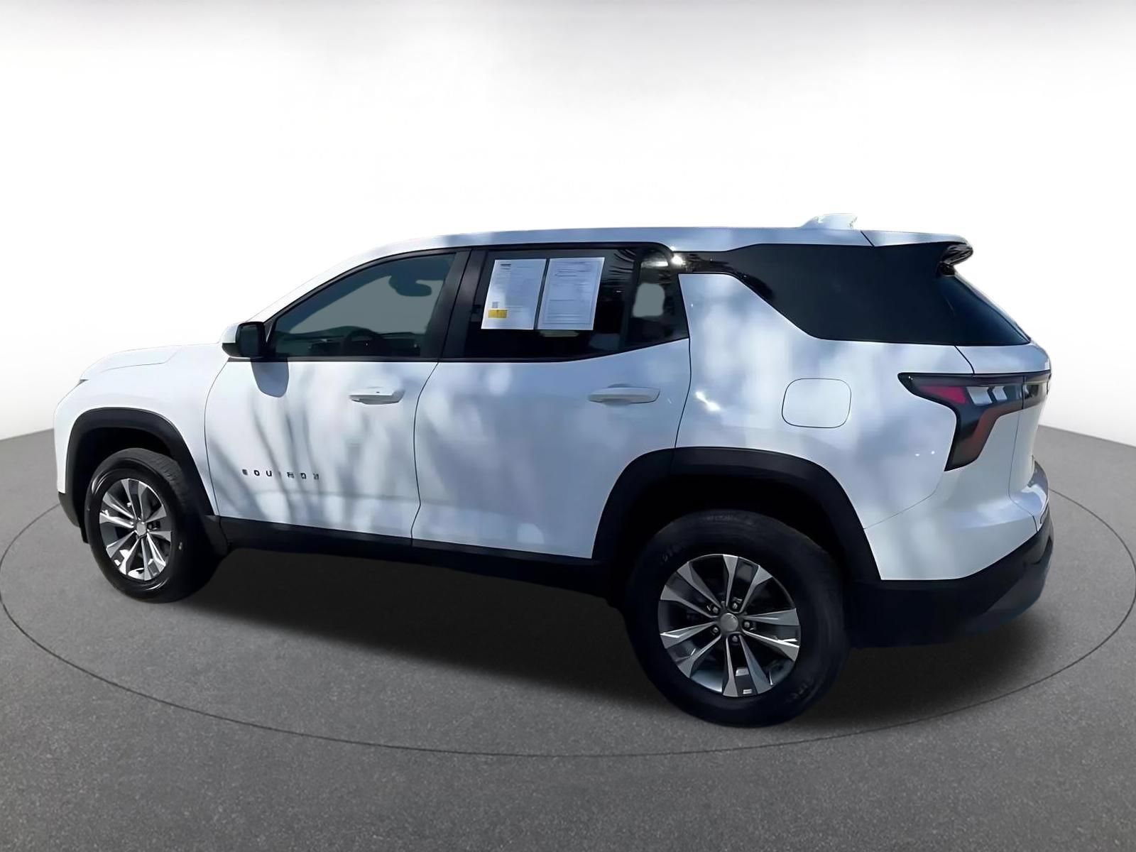 Thumbnail: 2025 Chevrolet Equinox - 9