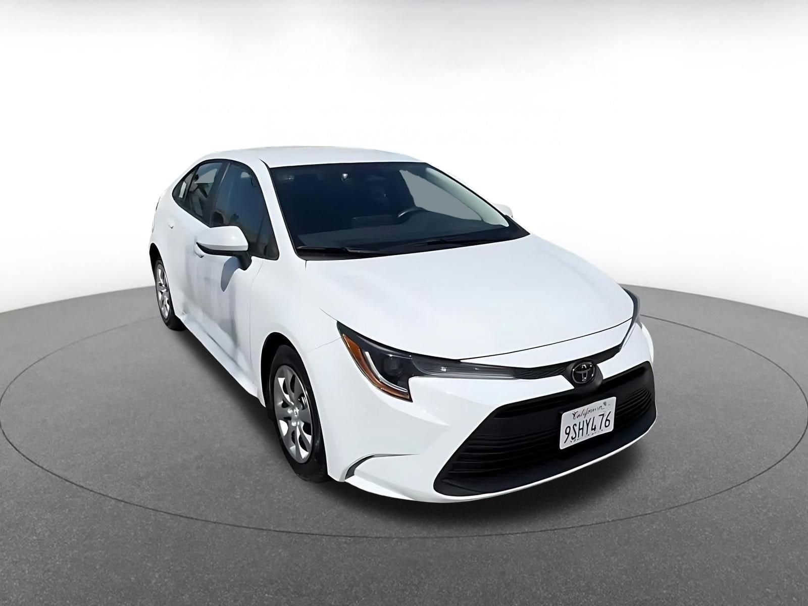 Thumbnail: 2025 Toyota Corolla - 3