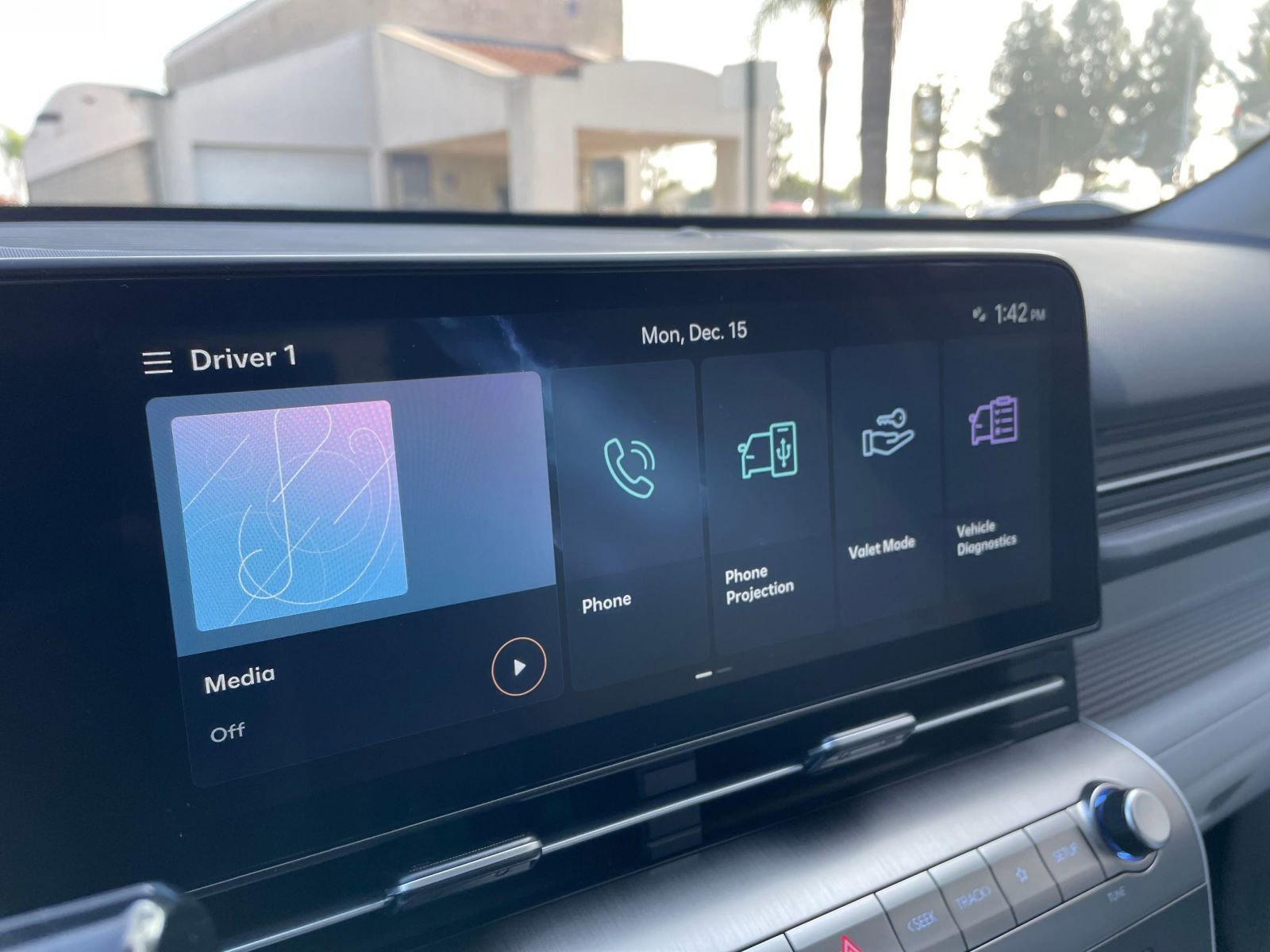 Thumbnail: 2025 Hyundai Kona - 21