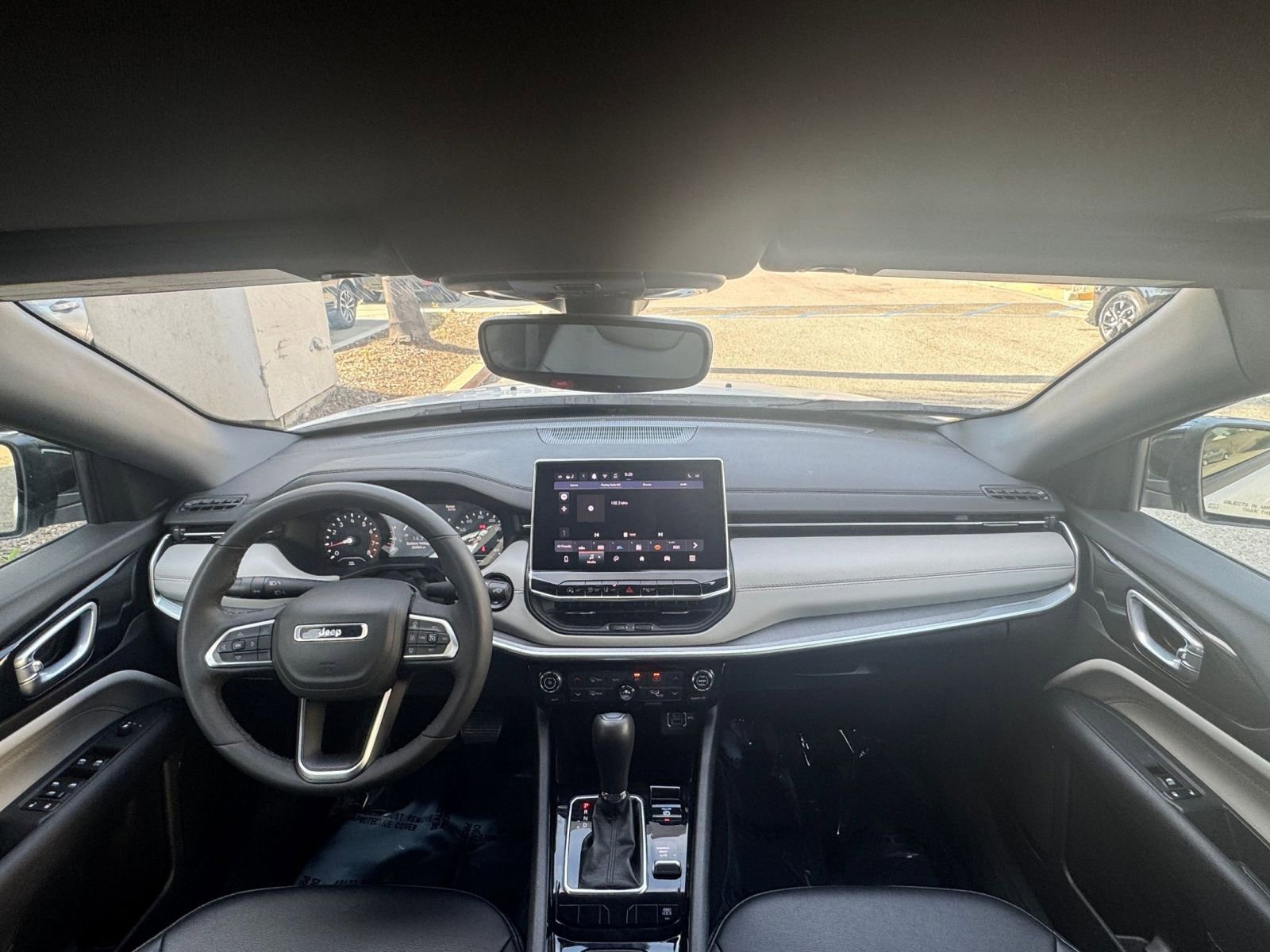 Thumbnail: 2025 Jeep Compass - 34