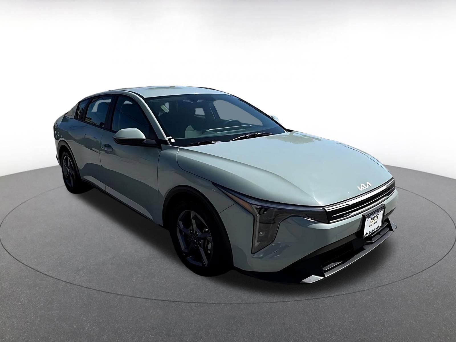 Thumbnail: 2025 Kia K4 - 1