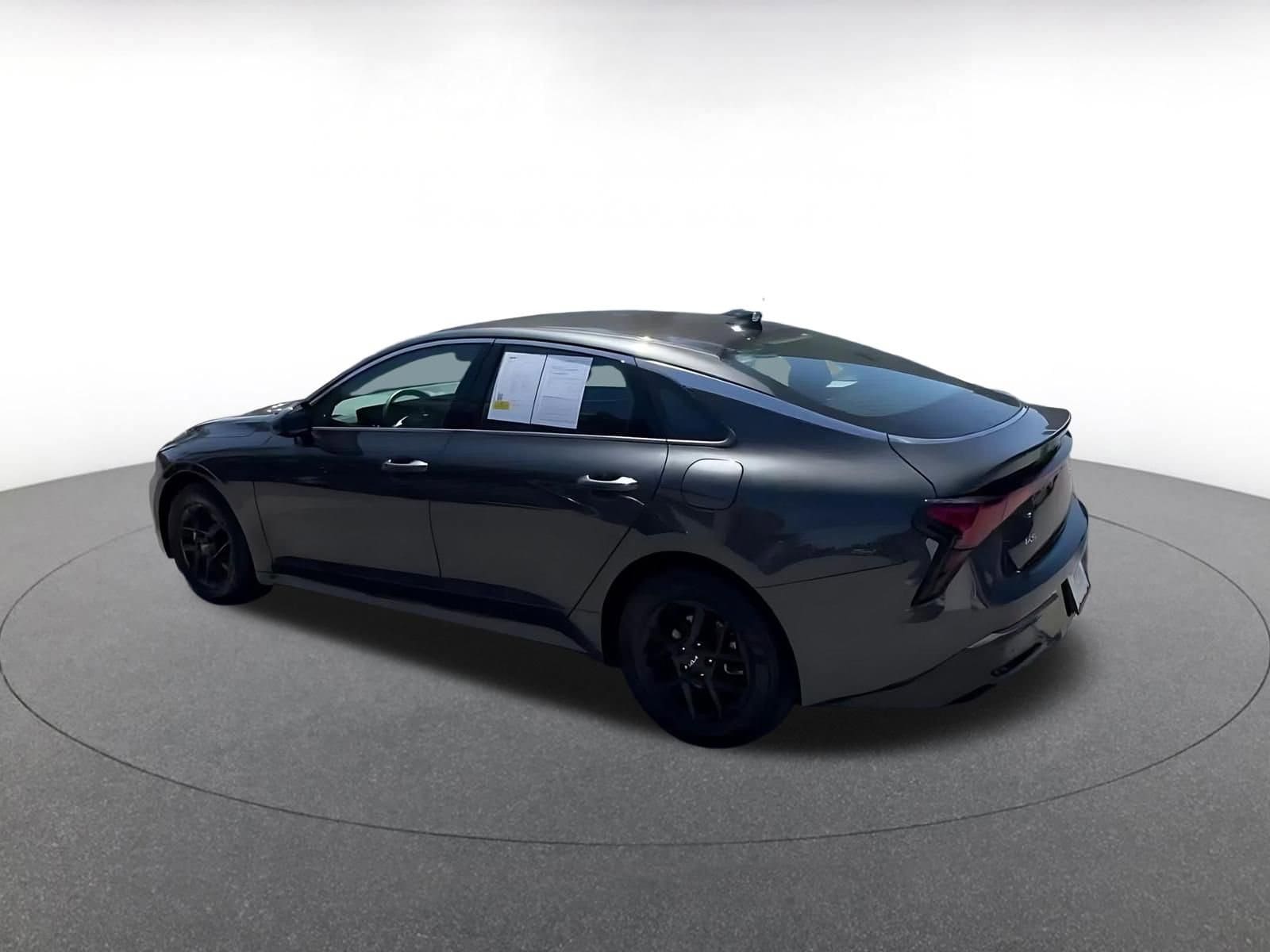 Thumbnail: 2025 Kia K5 - 11