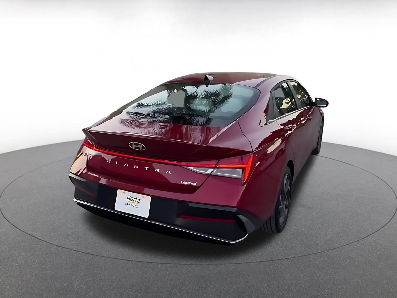 Thumbnail: 2025 Hyundai Elantra - 15