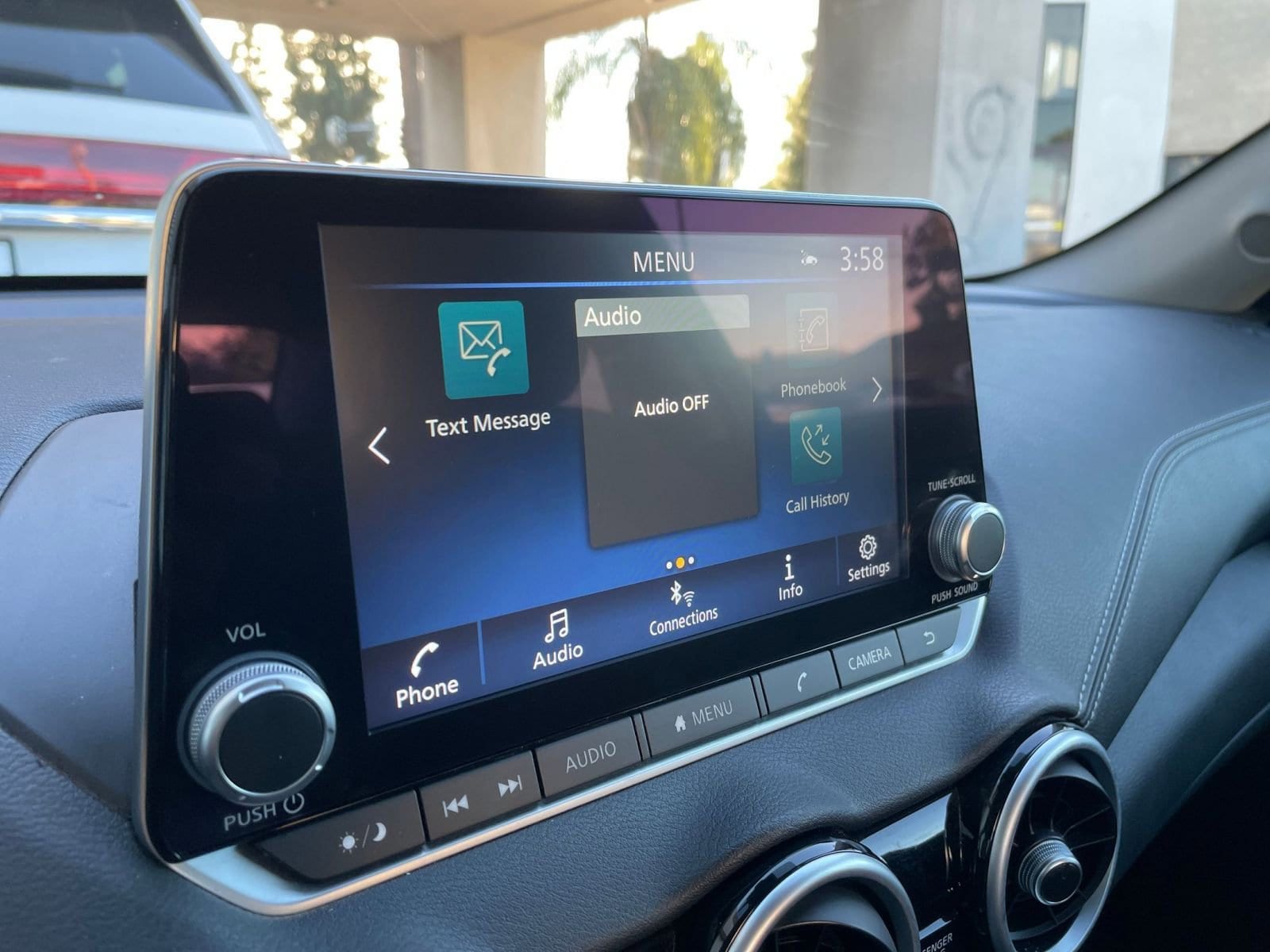 Thumbnail: 2025 Nissan Sentra - 21