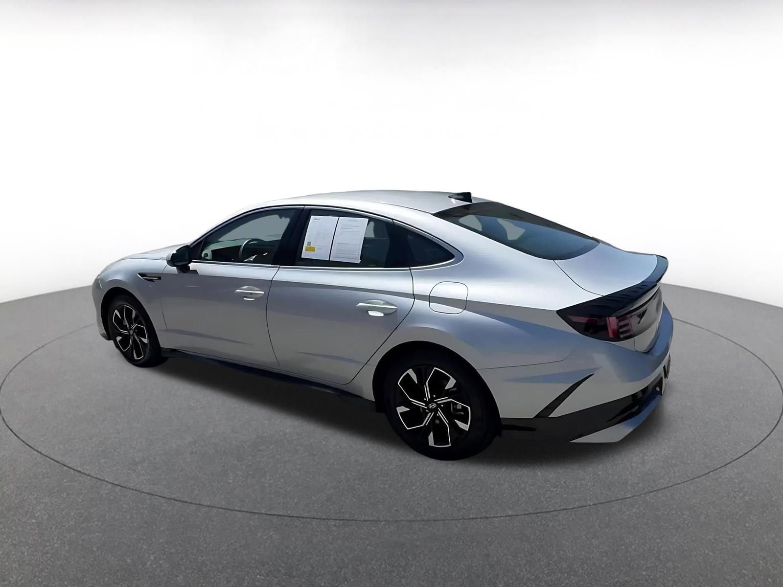 Thumbnail: 2025 Hyundai Sonata - 12