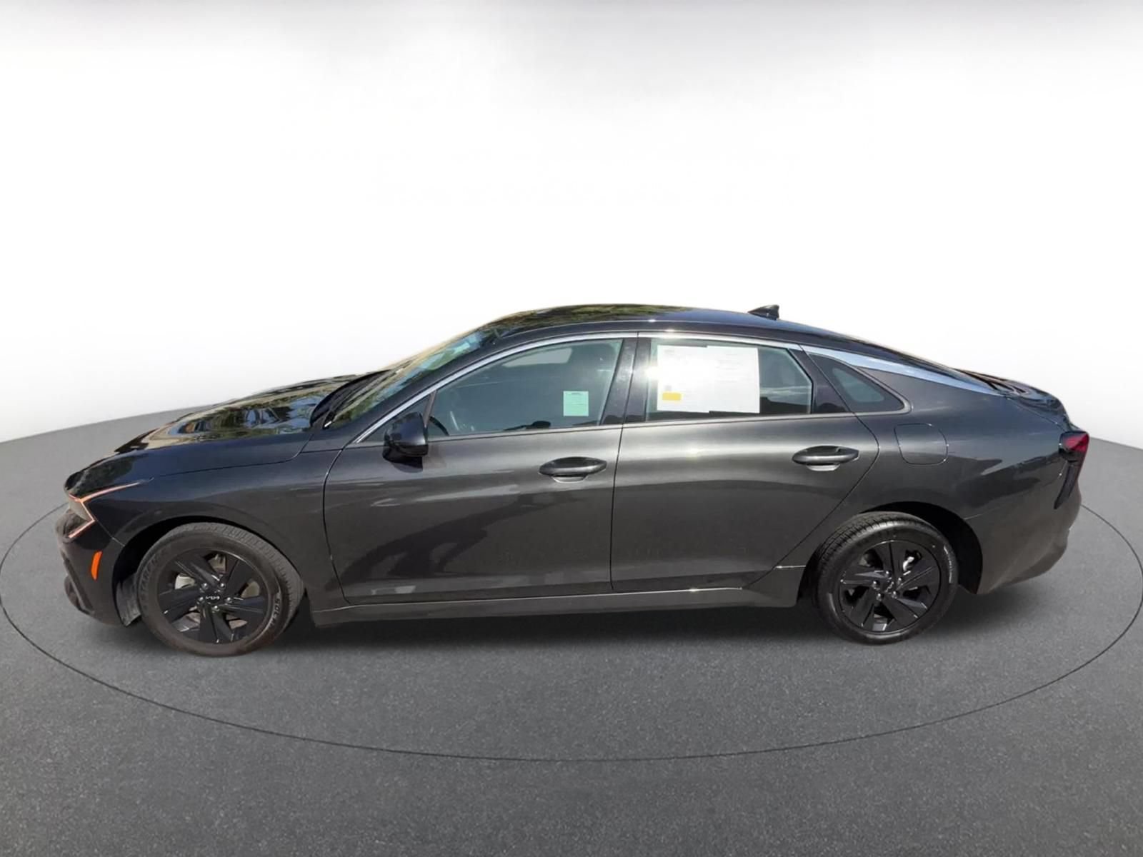 Thumbnail: 2025 Kia K5 - 8